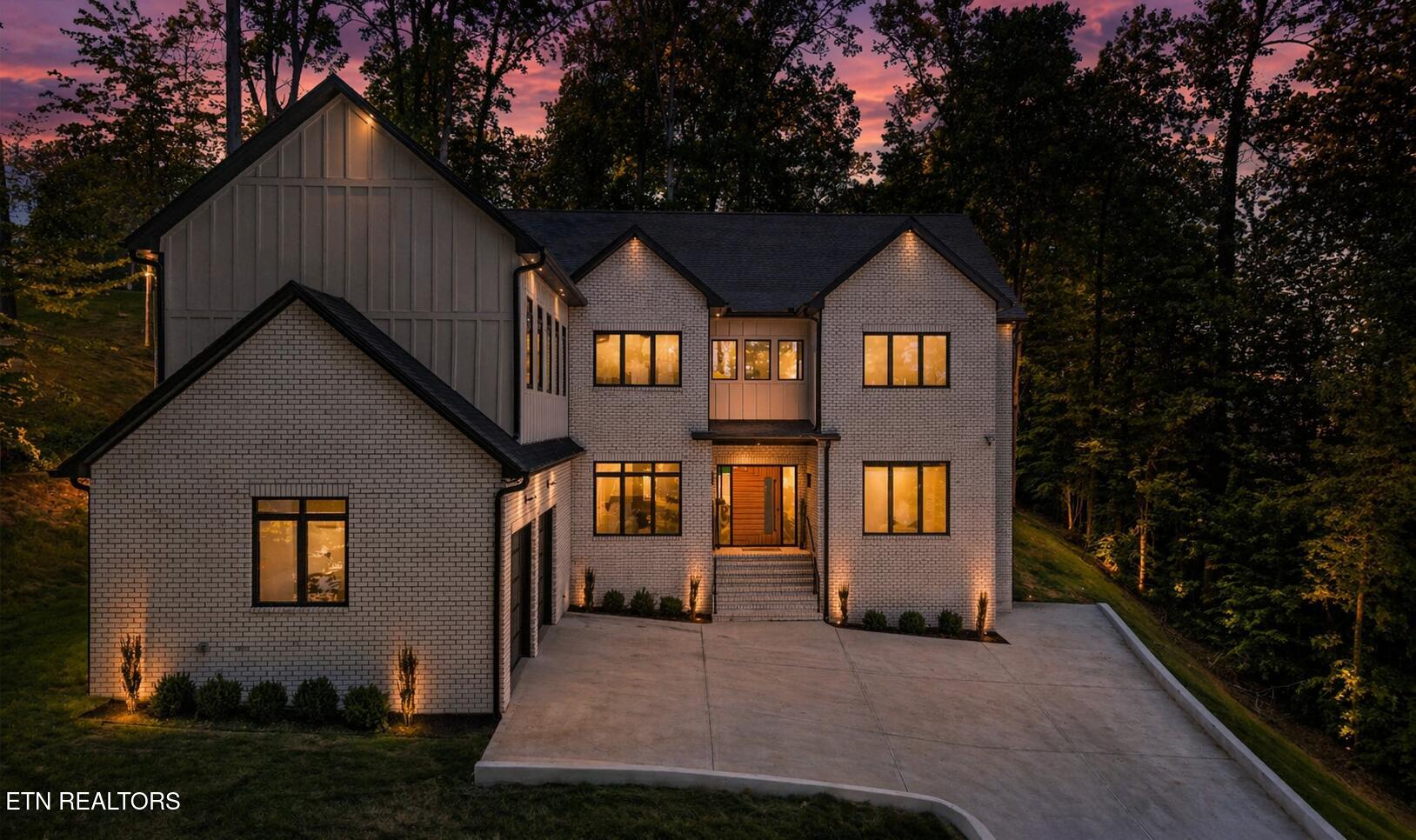 1135 Oak Chase Boulevard Lenoir City TN 37772