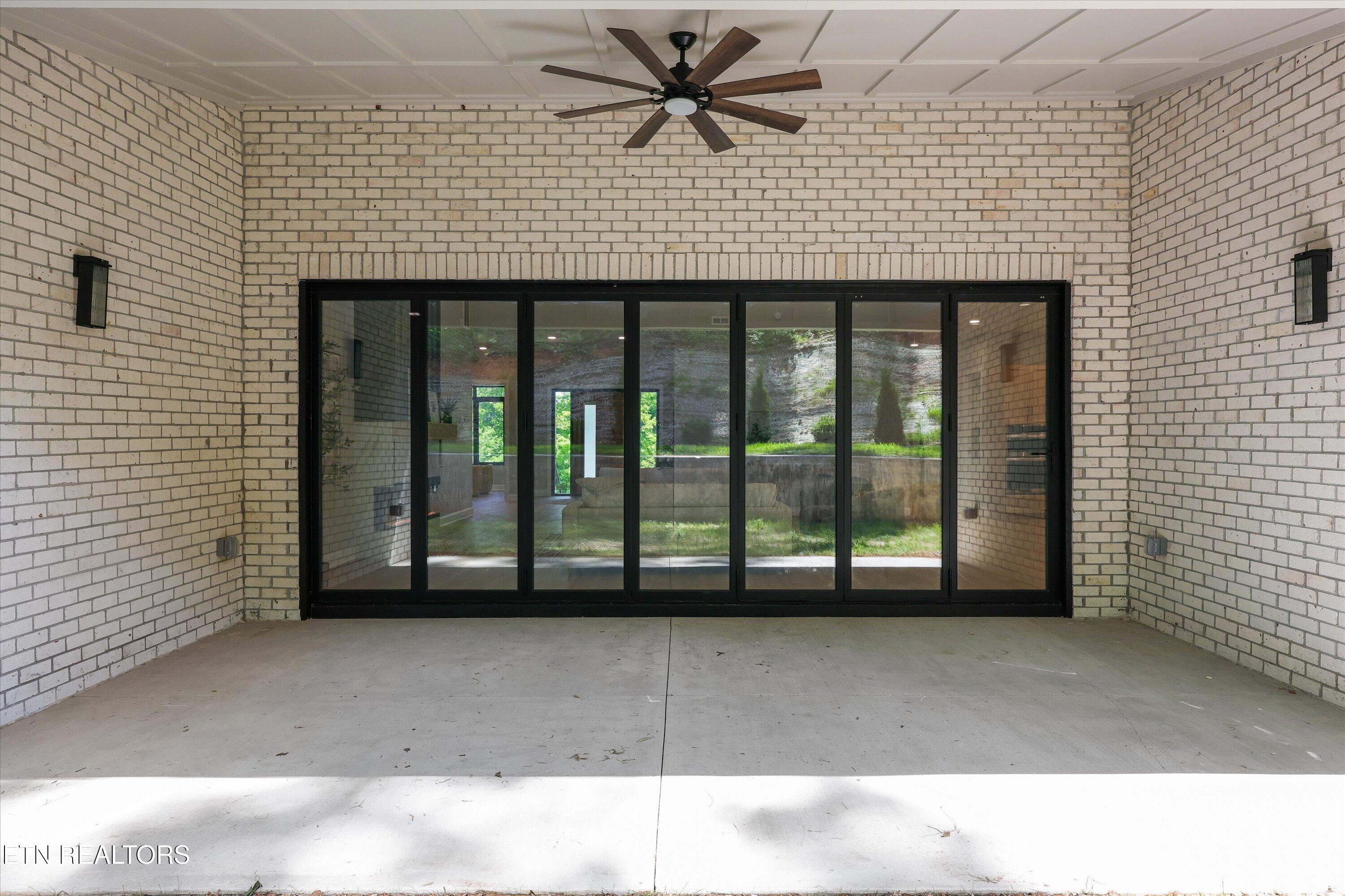 1135 Oak Chase Boulevard Lenoir City TN 37772