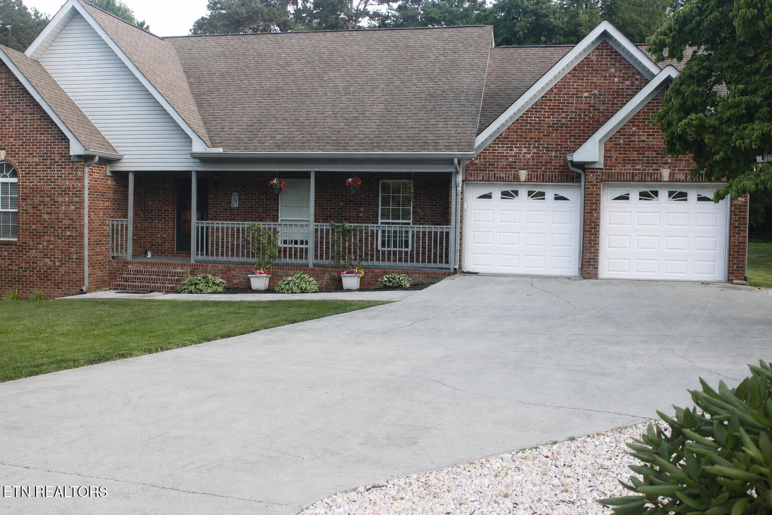 172 Depew Drive Loudon TN 37774