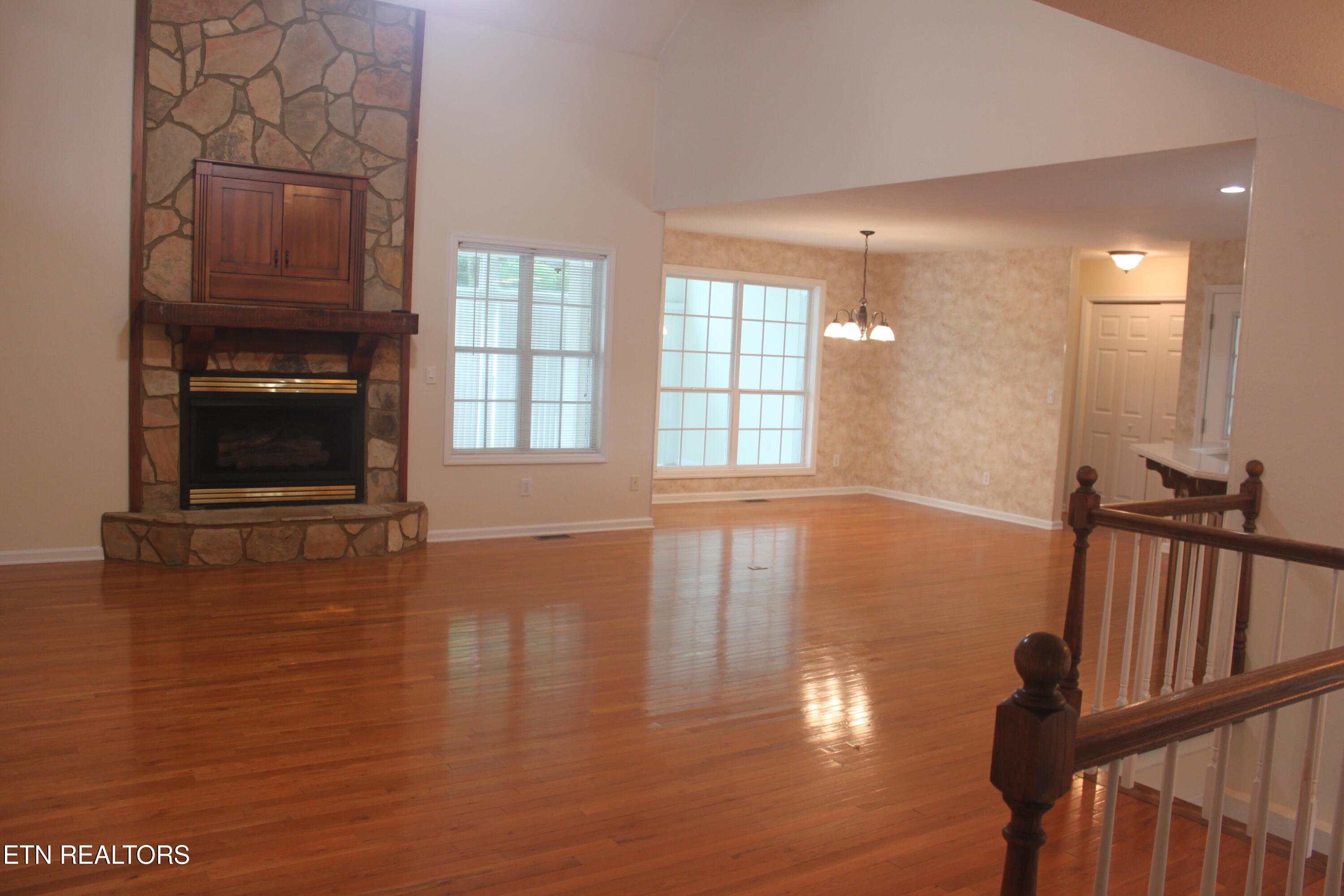 172 Depew Drive Loudon TN 37774