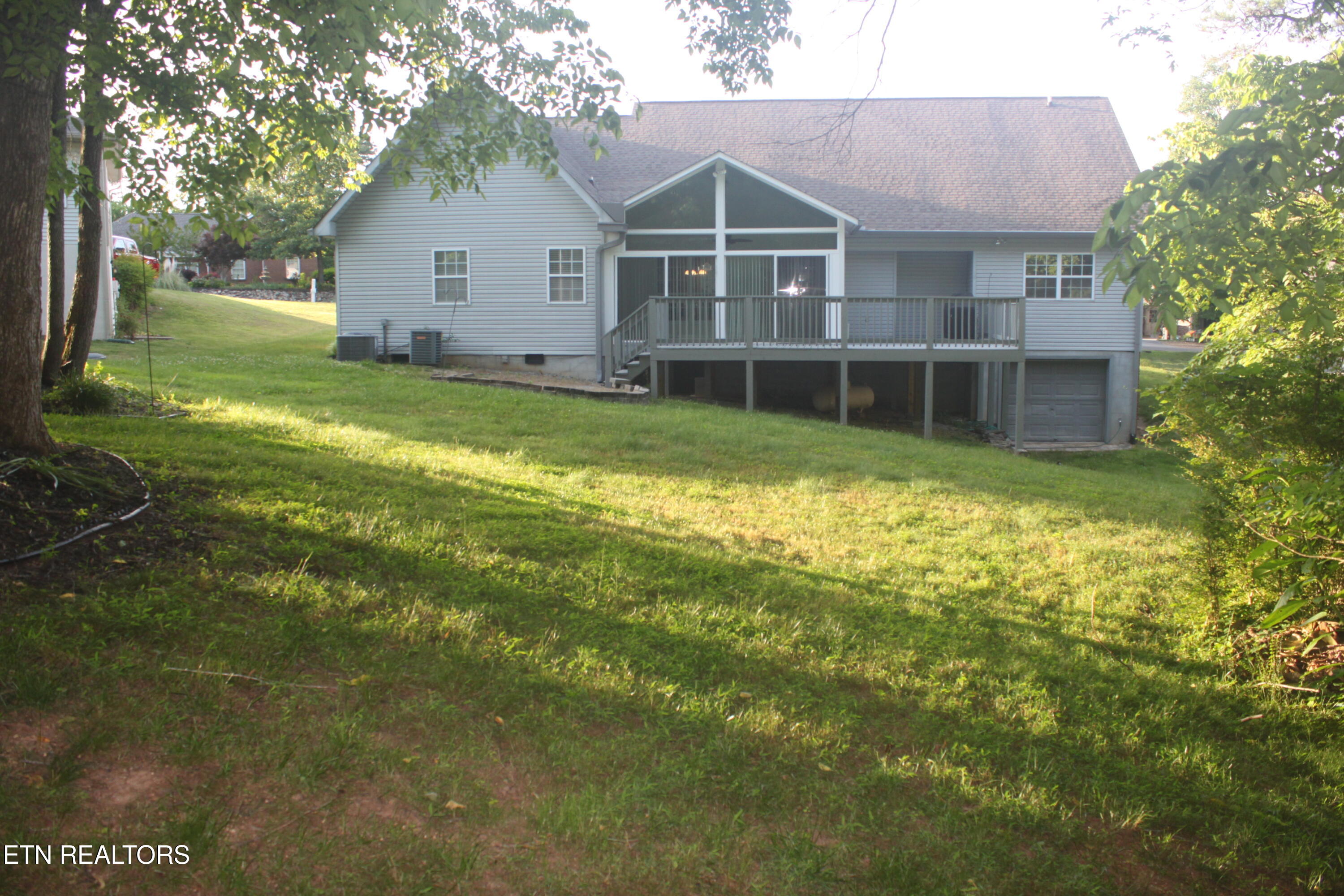 172 Depew Drive Loudon TN 37774