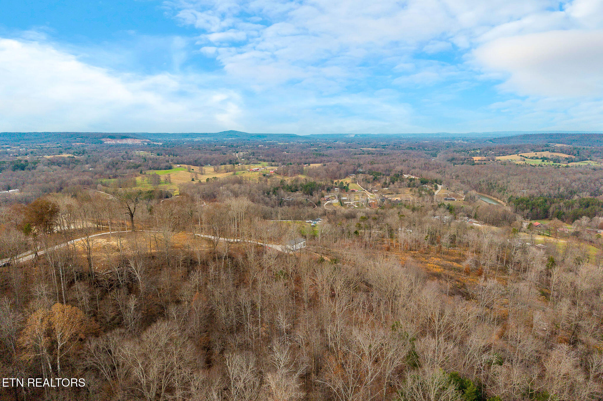 431 Bald Knob Mtn & Cummings Cove Road Doyle TN 38559
