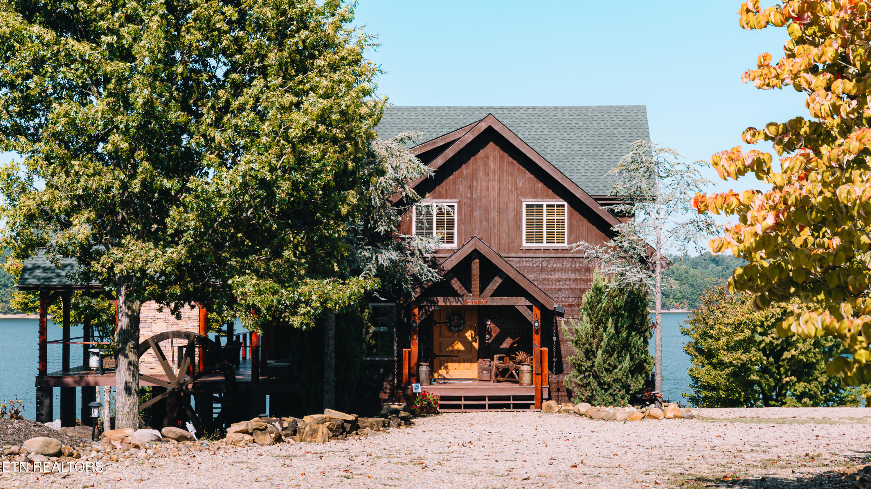 2118 Stone Harbor Drive Dandridge TN 37725