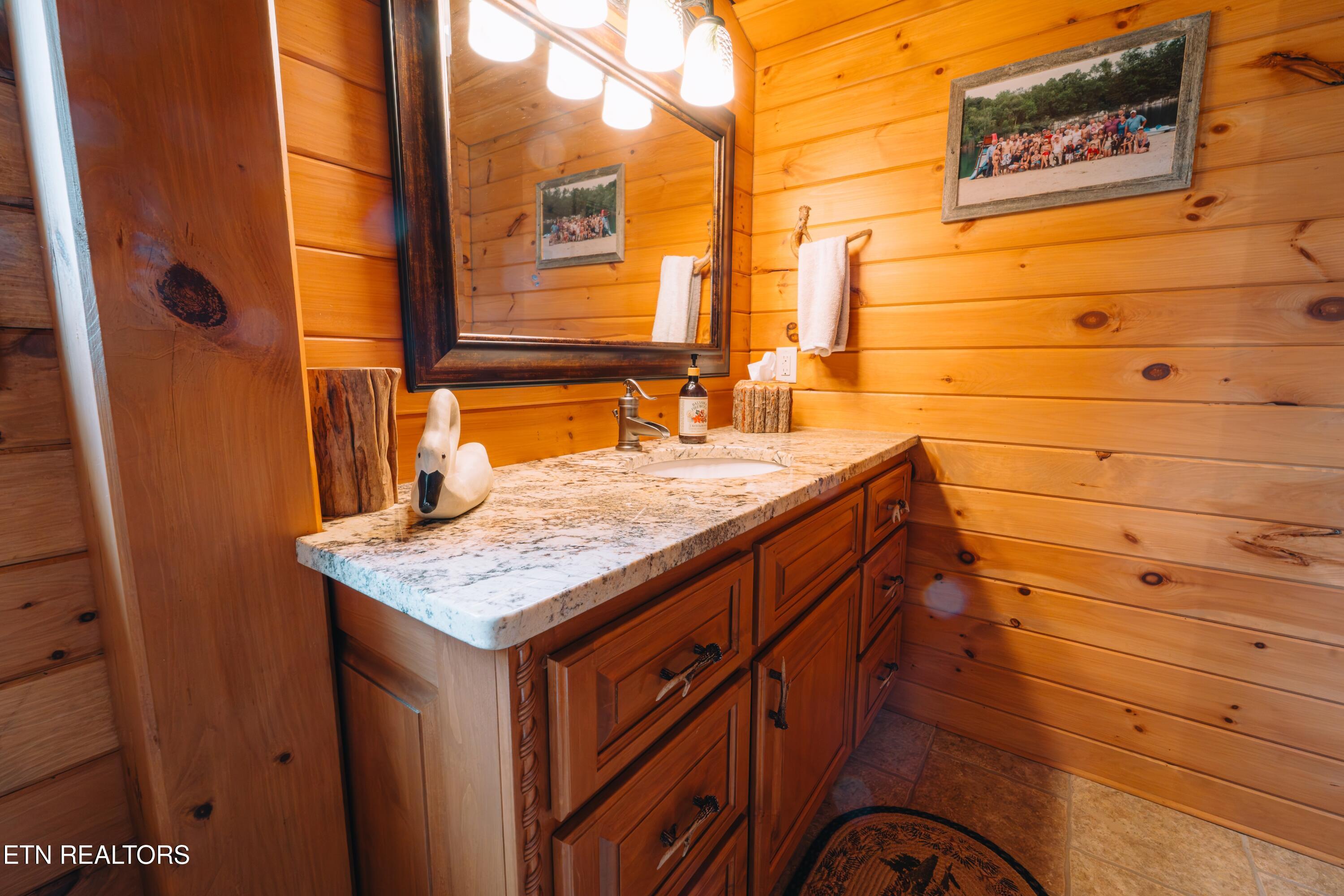 2118 Stone Harbor Drive Dandridge TN 37725