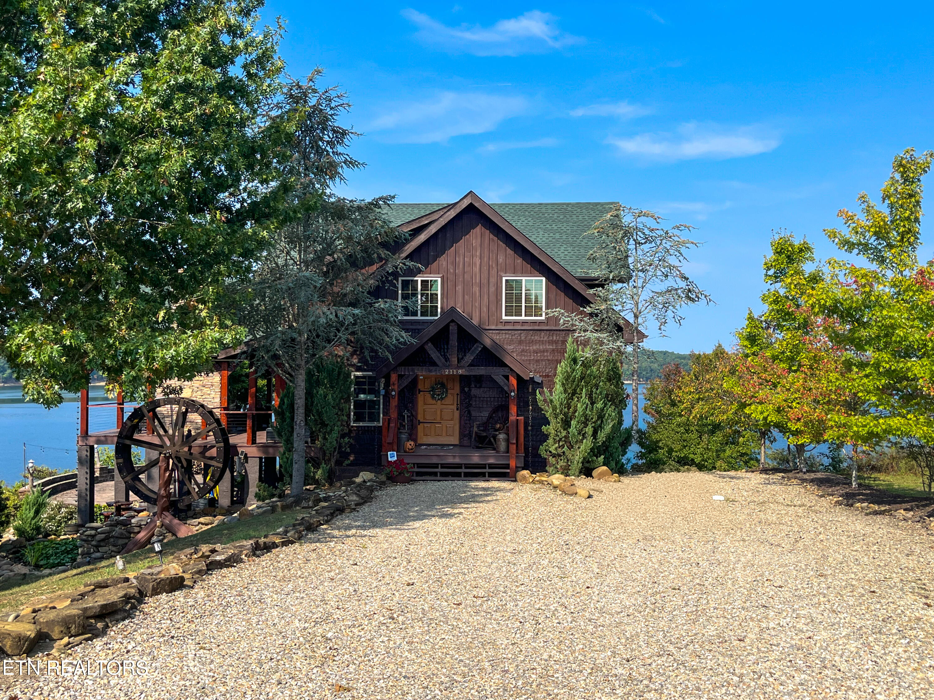 2118 Stone Harbor Drive Dandridge TN 37725