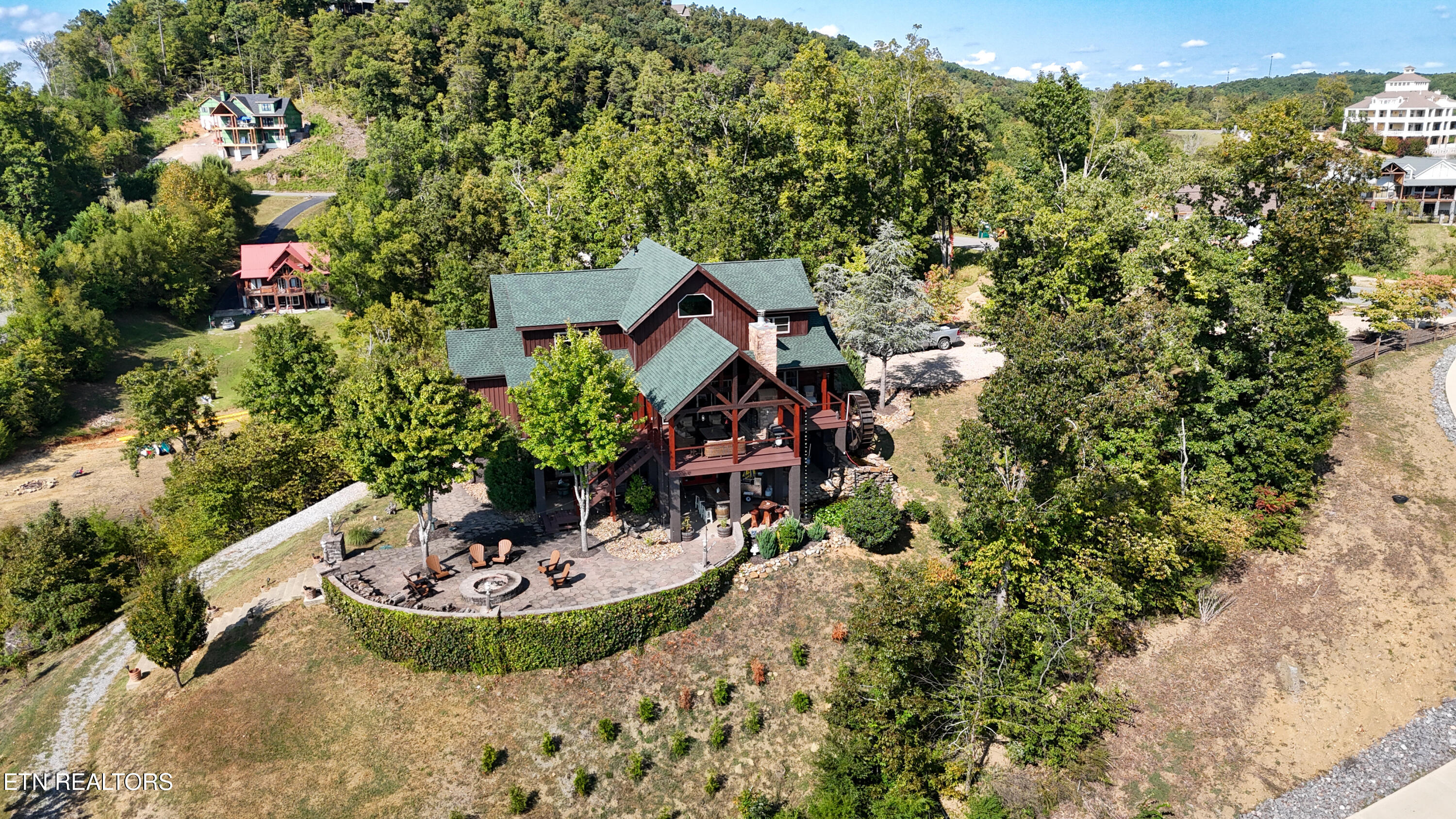 2118 Stone Harbor Drive Dandridge TN 37725