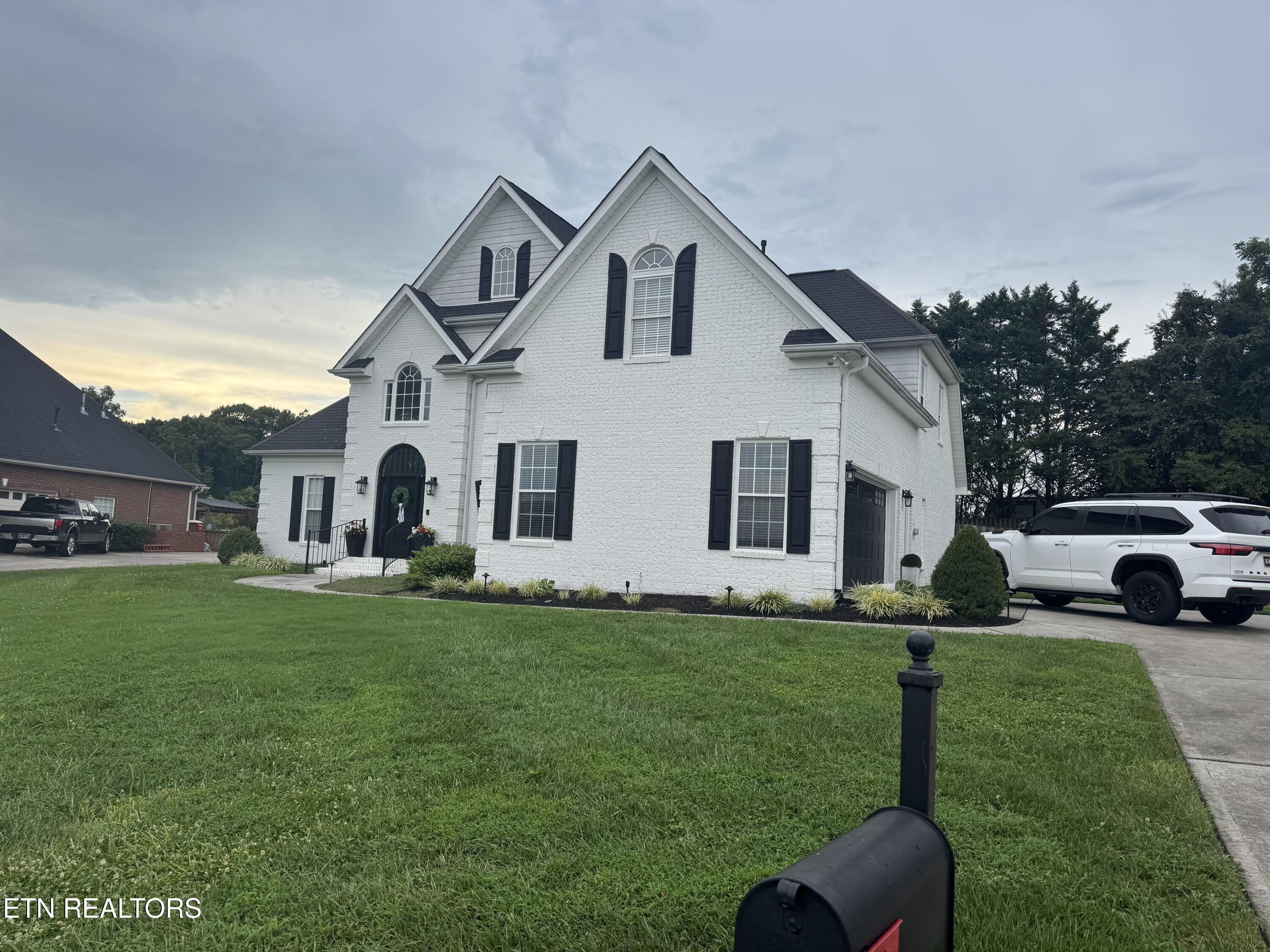 3825 Holly Berry Drive Knoxville TN 37938