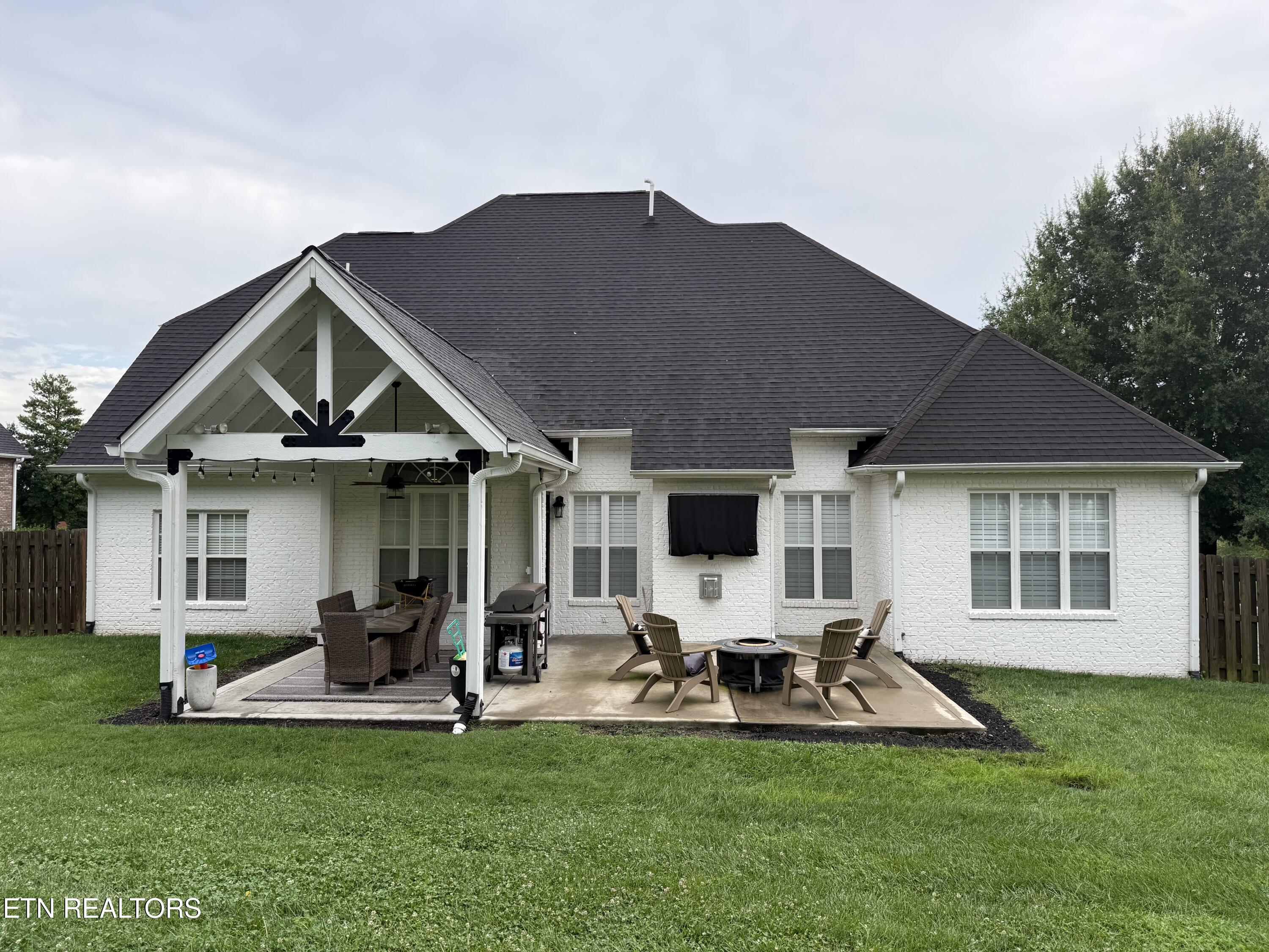 3825 Holly Berry Drive Knoxville TN 37938