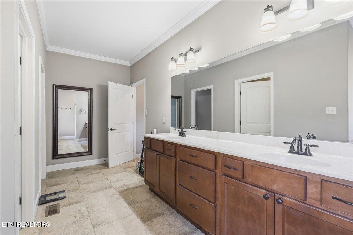 1179 Linford Circle Alcoa TN 37701