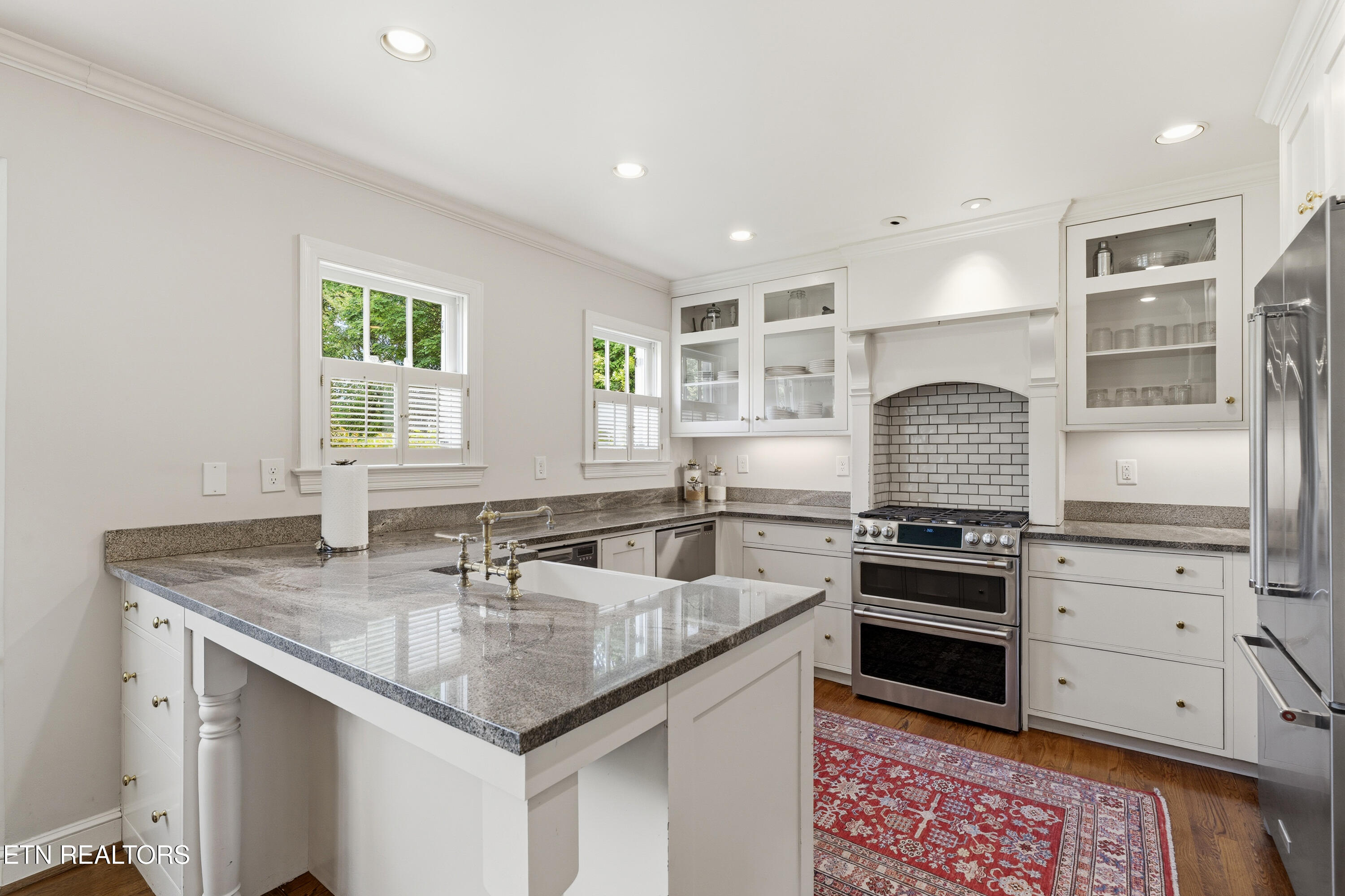 1005 Kenesaw Avenue Knoxville TN 37919