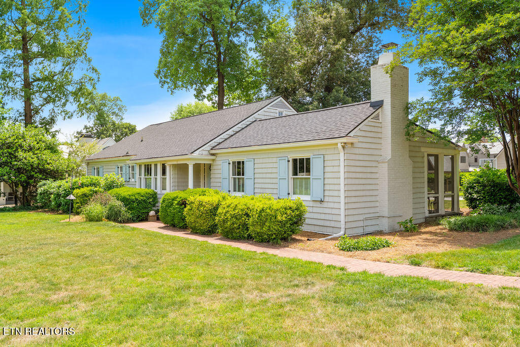 1005 Kenesaw Avenue Knoxville TN 37919