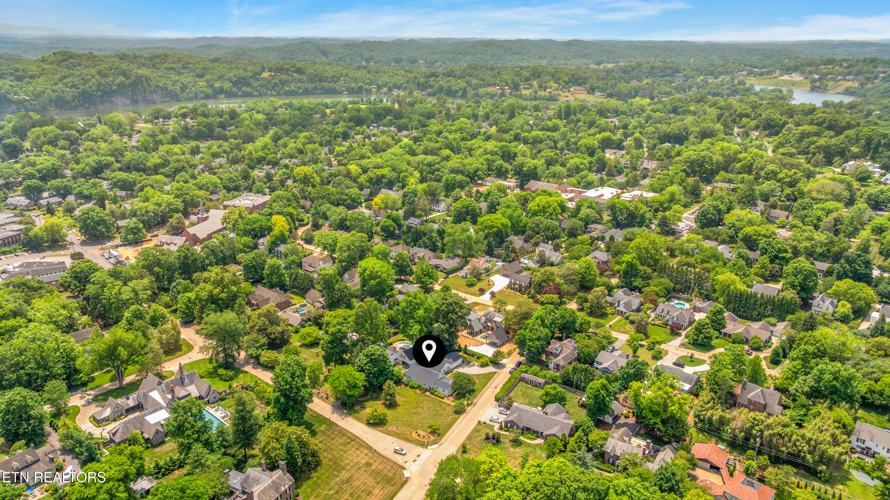 1005 Kenesaw Avenue Knoxville TN 37919