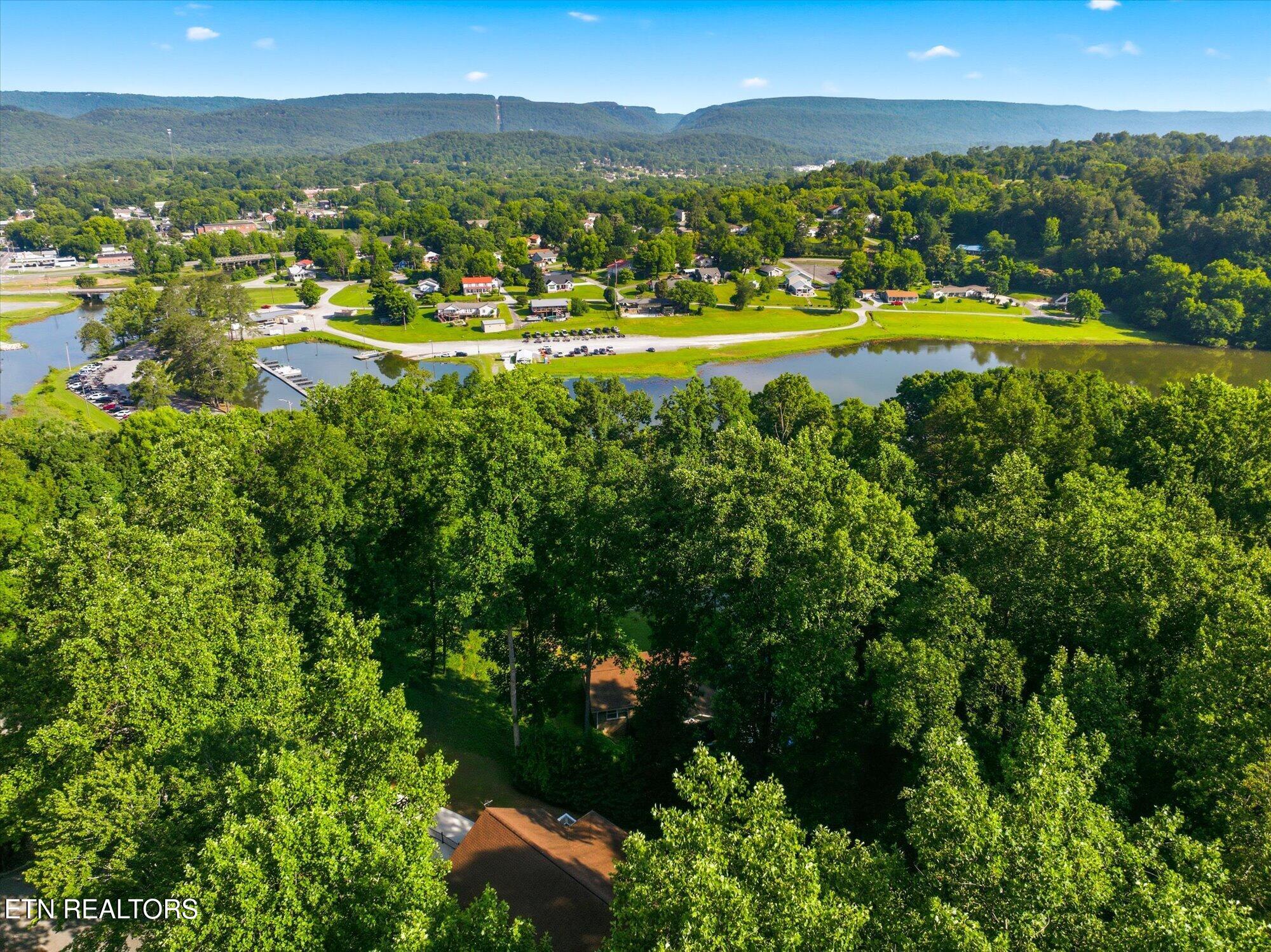 240 Scenic Drive Dayton TN 37321