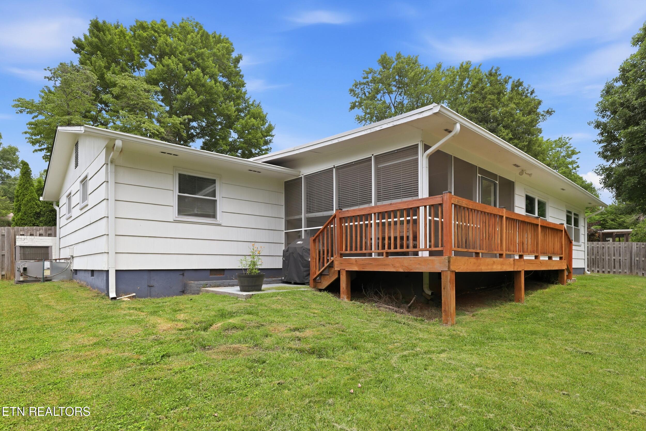 9220 SW Guyot Drive Knoxville TN 37922