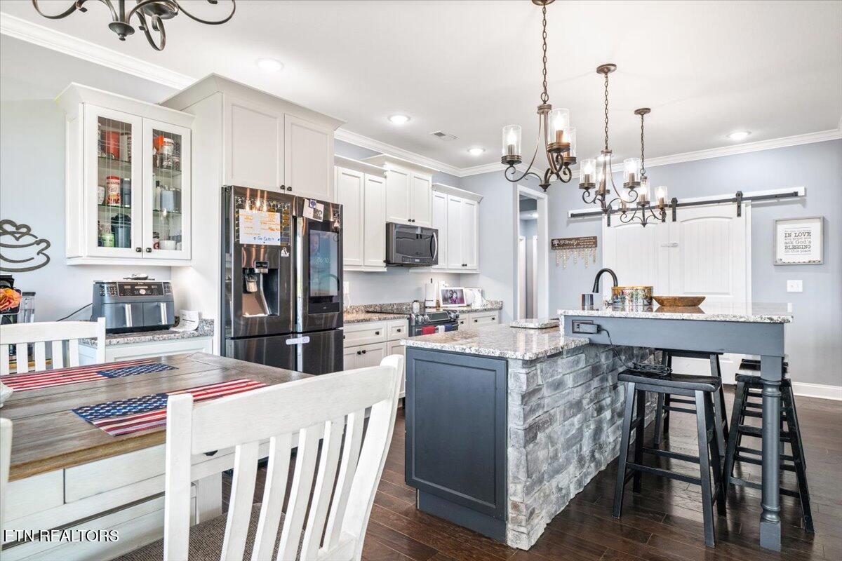 1126 Cross Valley Road Lafollette TN 37766