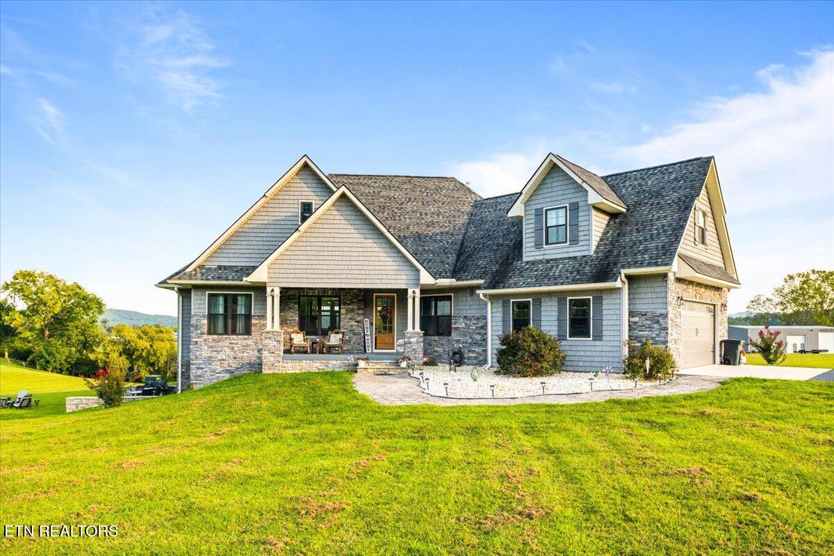 1126 Cross Valley Road Lafollette TN 37766