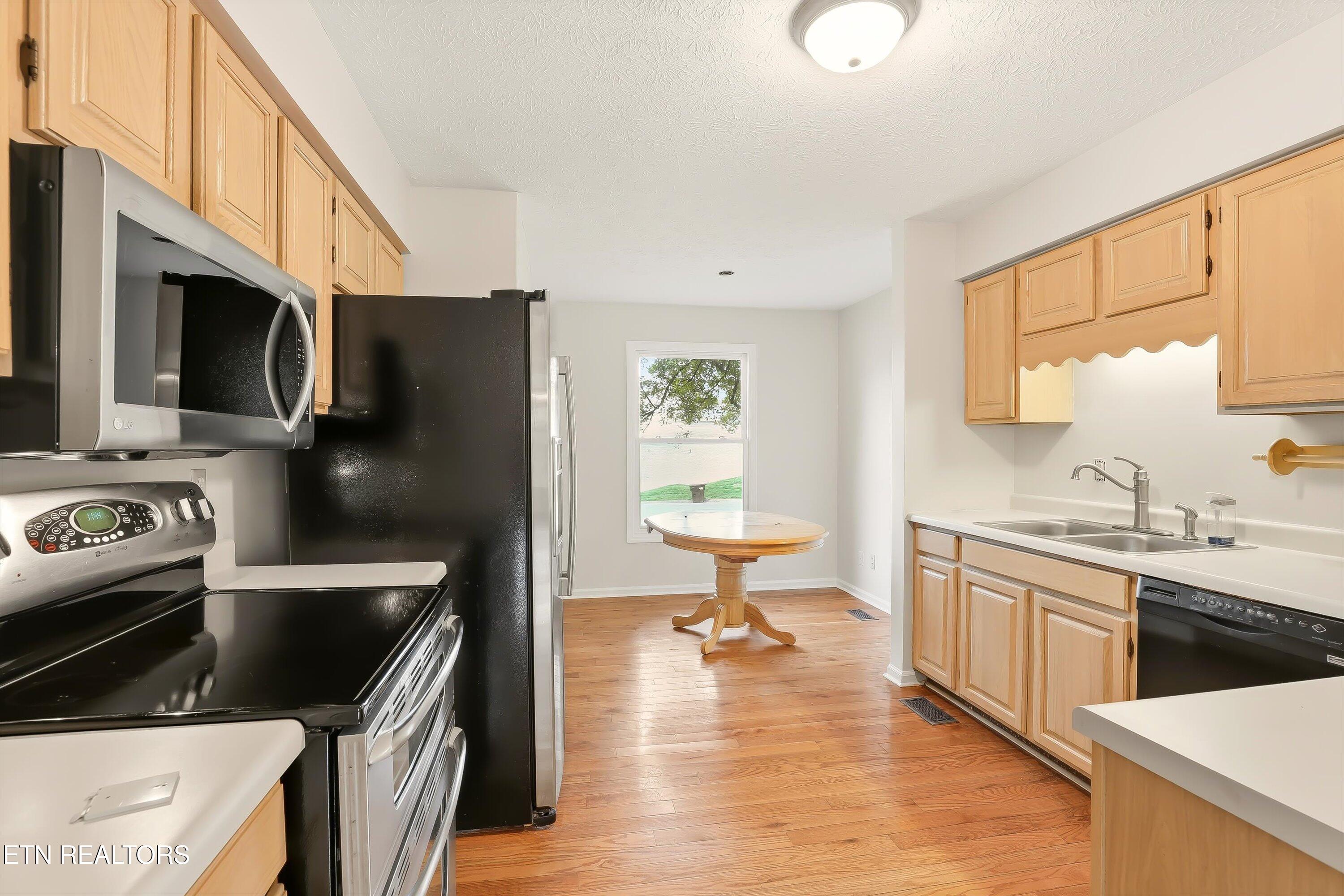 8500 E Cypress Lake Drive Knoxville TN 37923