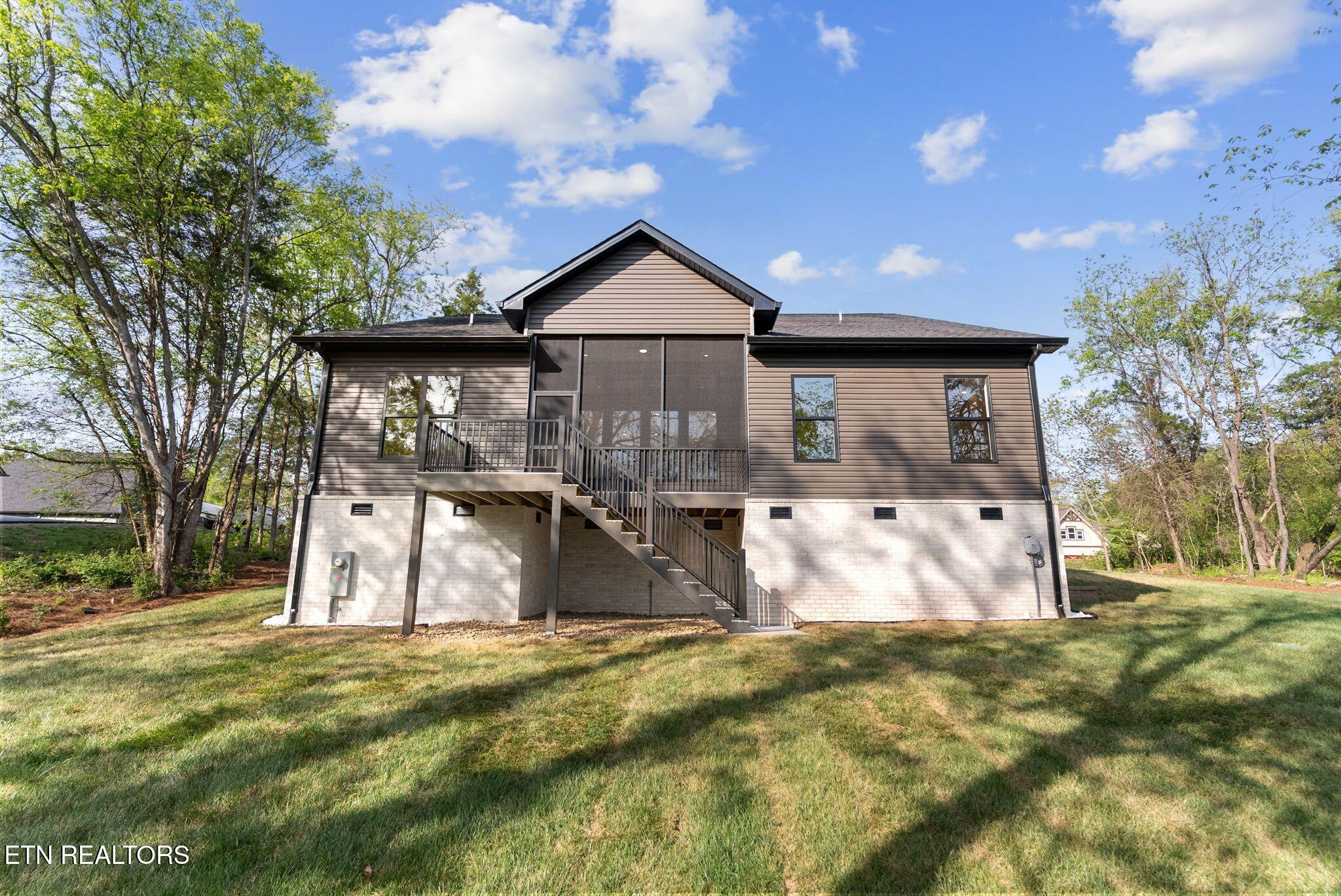 501 Dudala Circle Loudon TN 37774