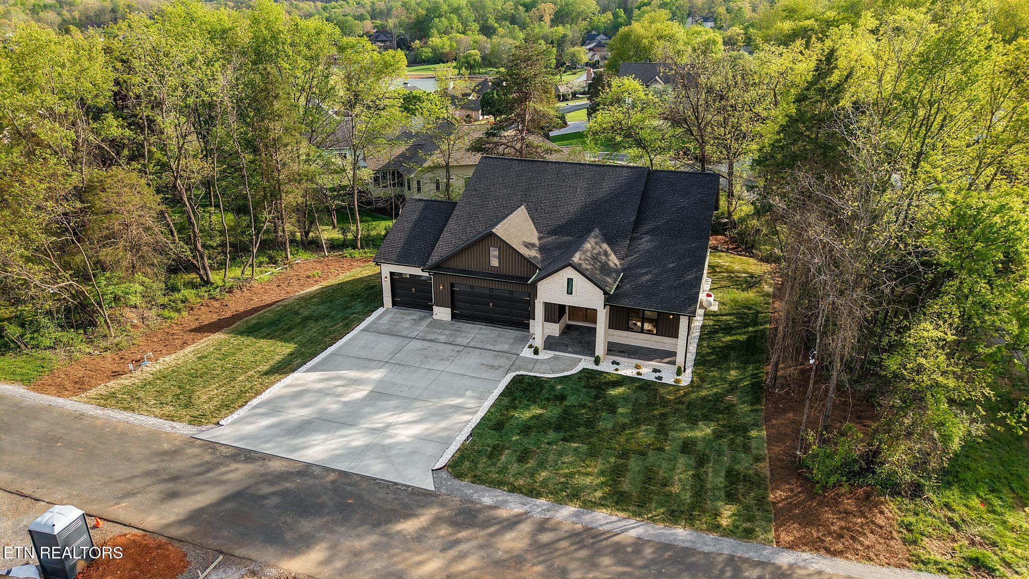 501 Dudala Circle Loudon TN 37774