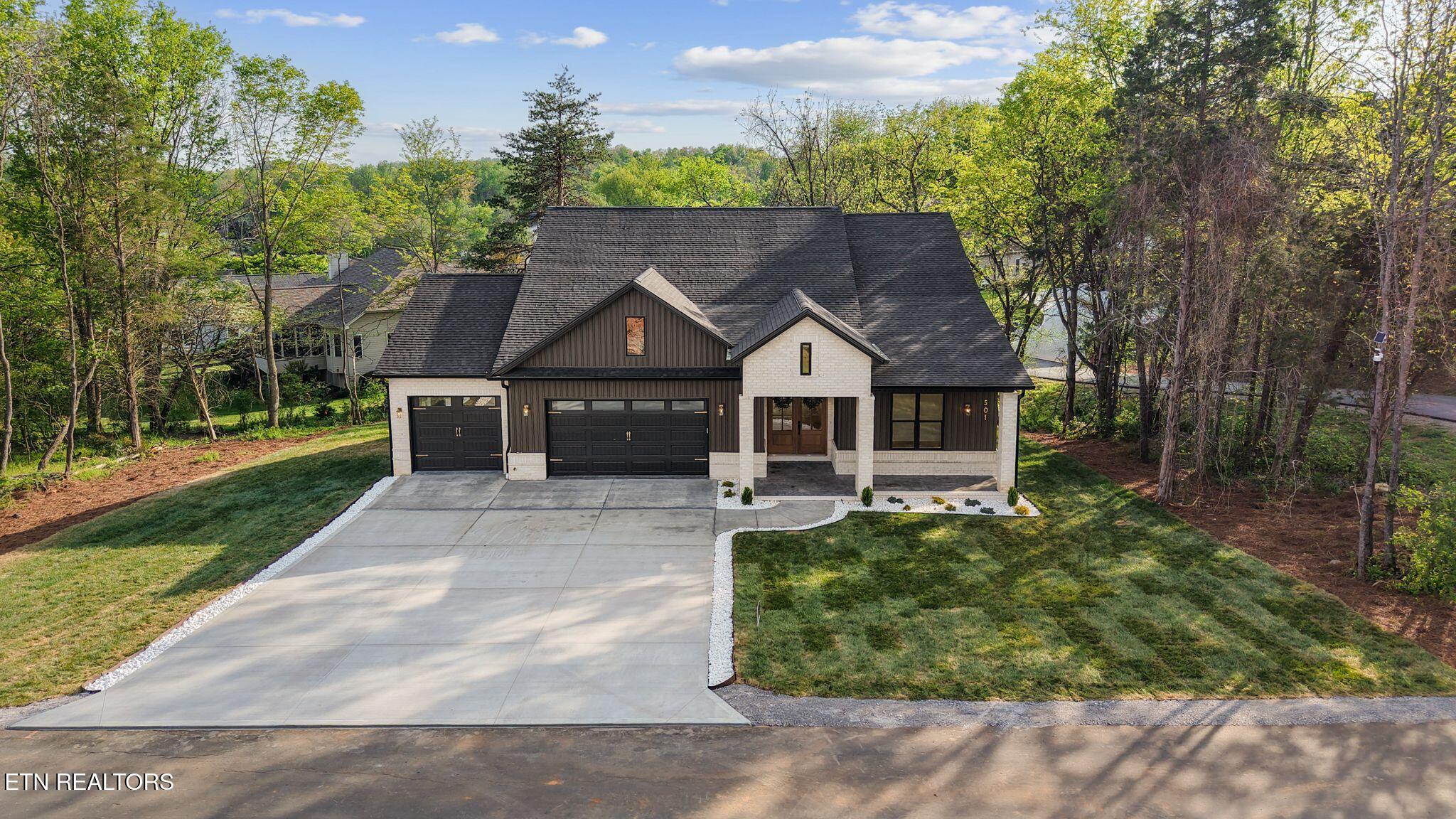 501 Dudala Circle Loudon TN 37774