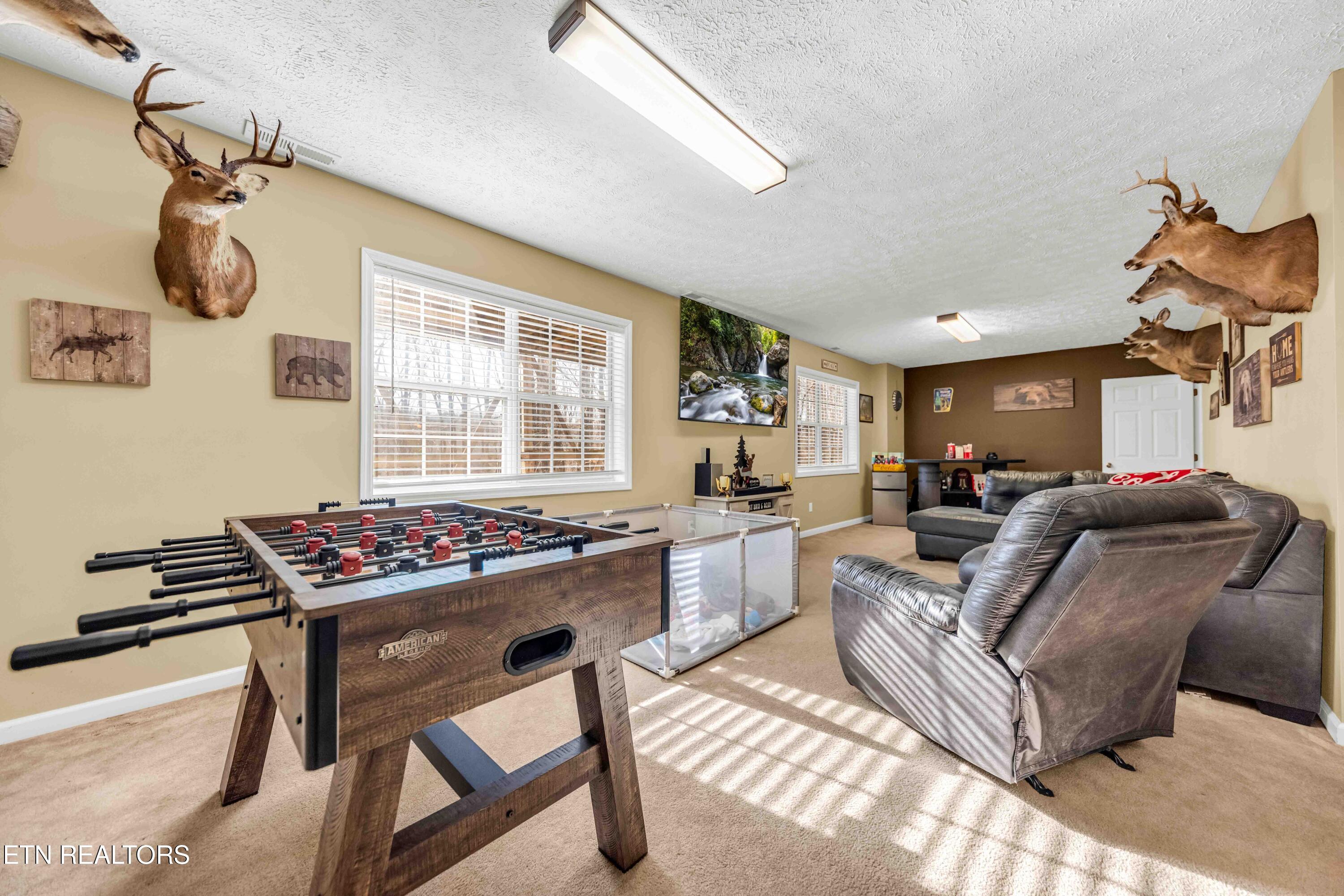 153 Autumn Drive Clinton TN 37716