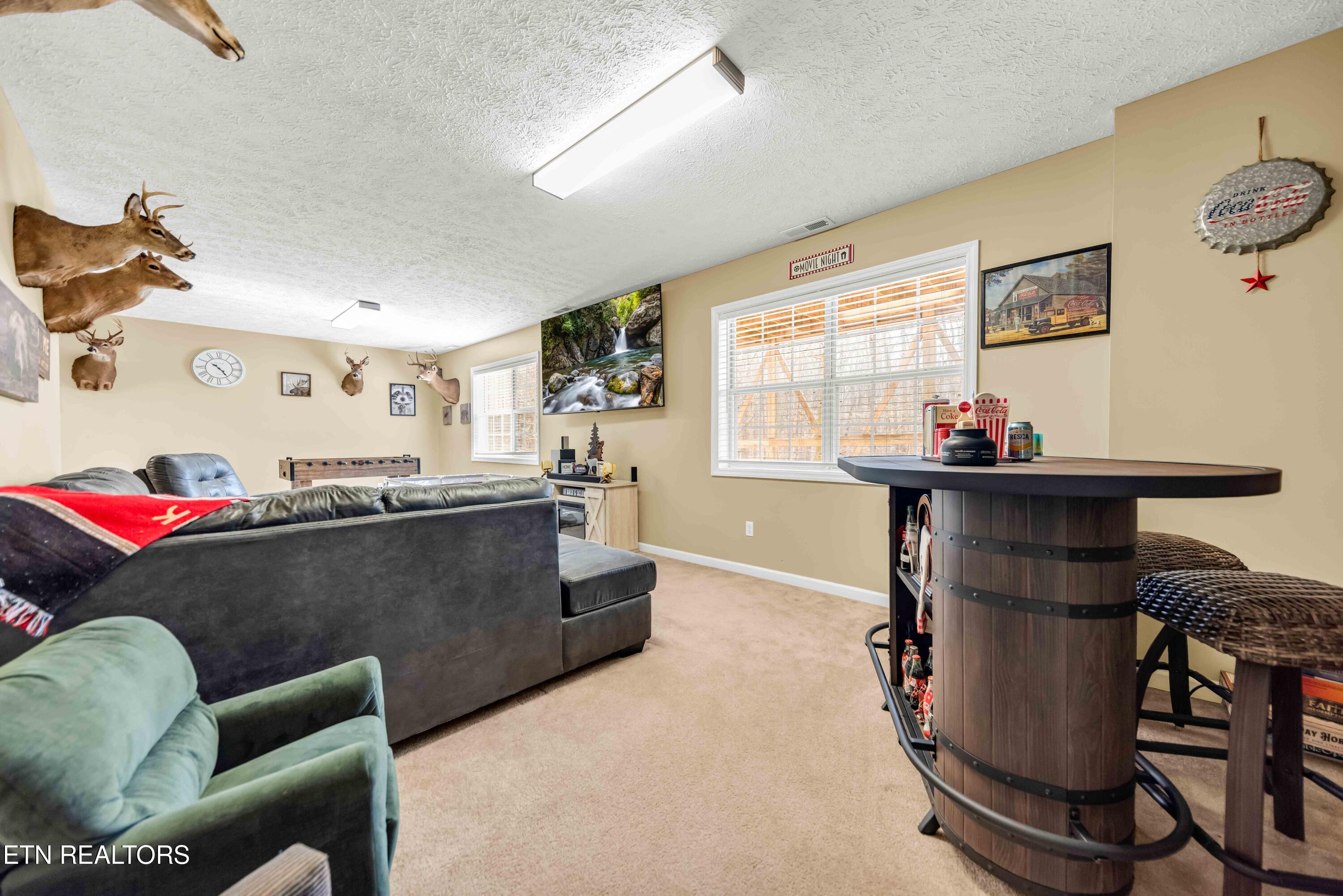 153 Autumn Drive Clinton TN 37716