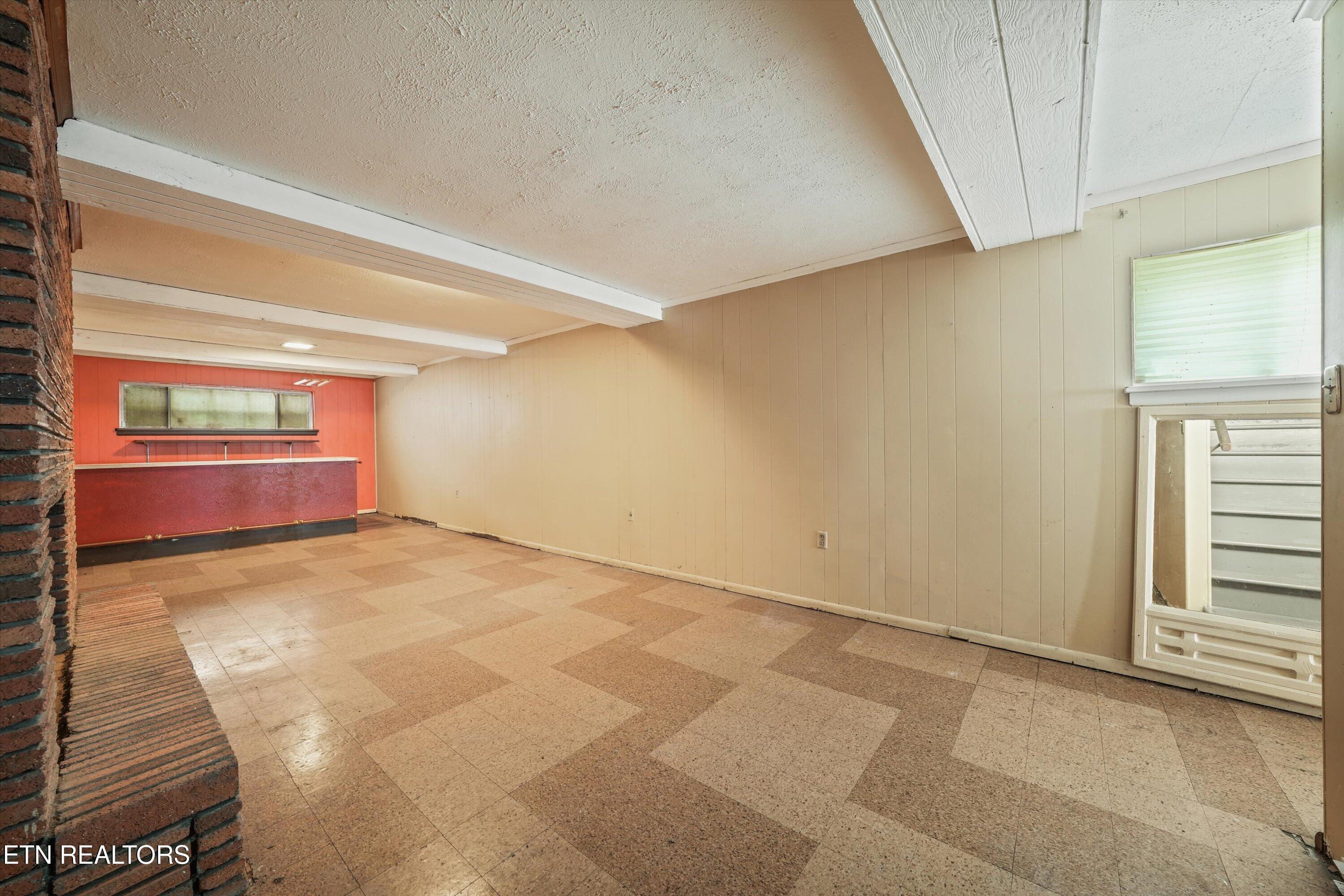 210 Sutton Lane Knoxville TN 37909