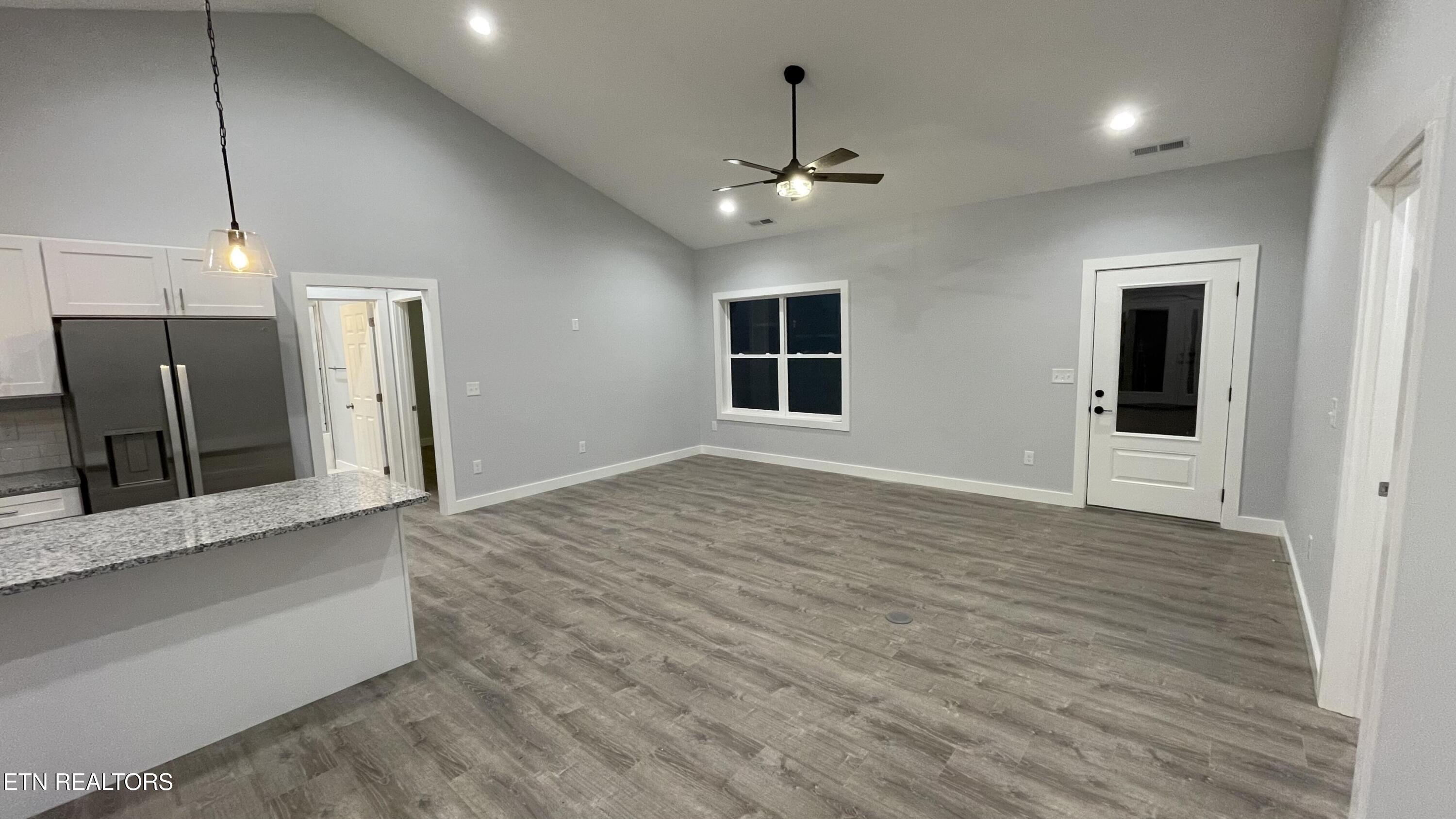 679 Privet Drive Dandridge TN 37725