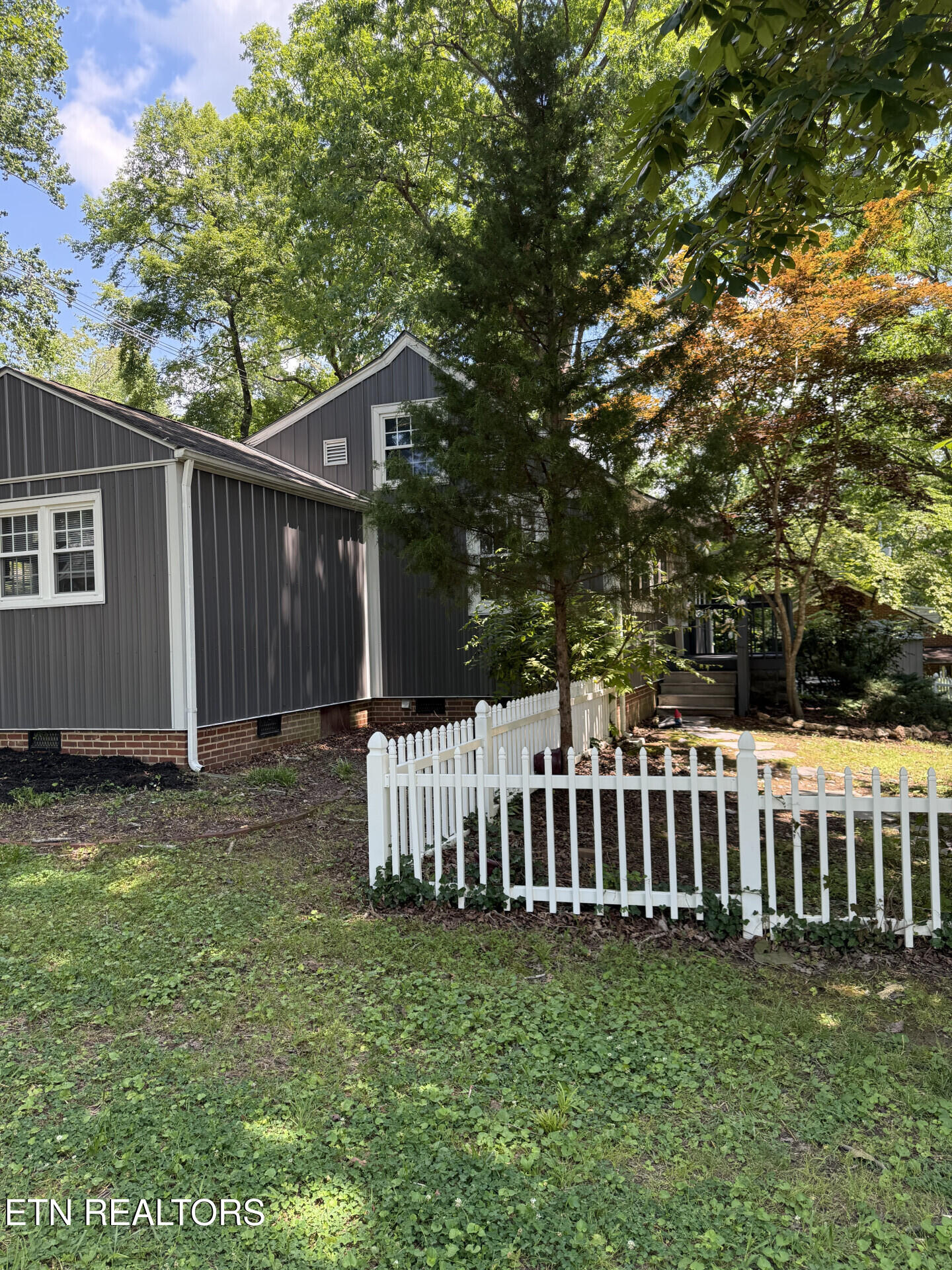 142 W Norris Road Norris TN 37828