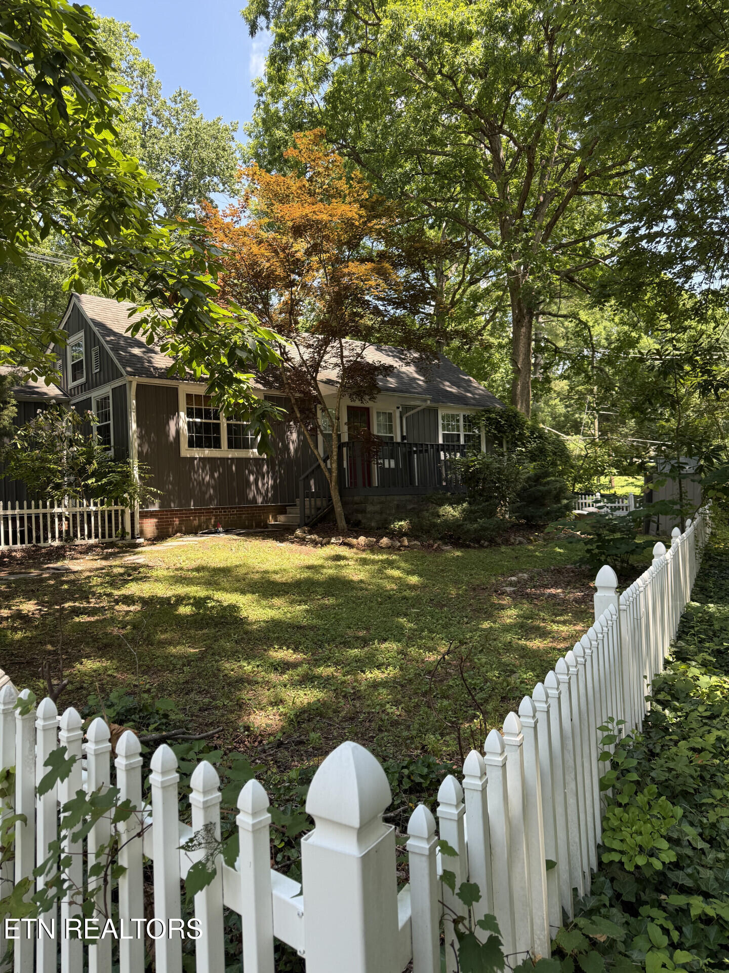 142 W Norris Road Norris TN 37828