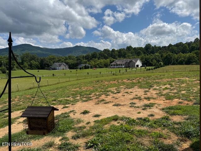 174 County Line Road Dandridge TN 37725