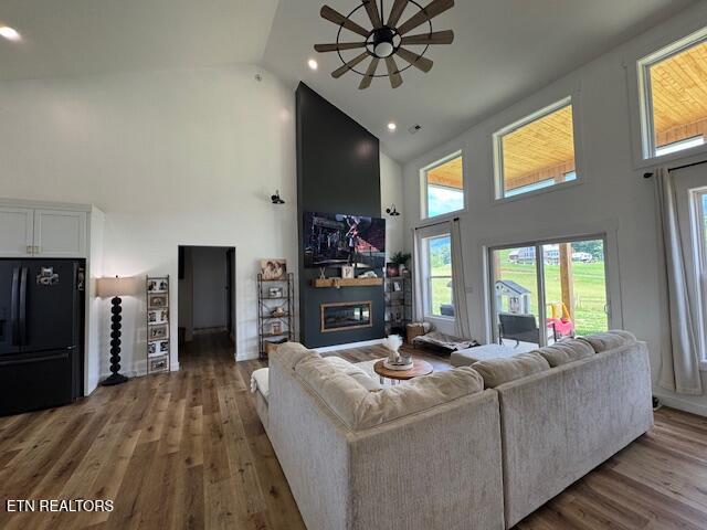174 County Line Road Dandridge TN 37725