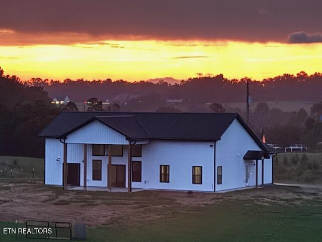 174 County Line Road Dandridge TN 37725