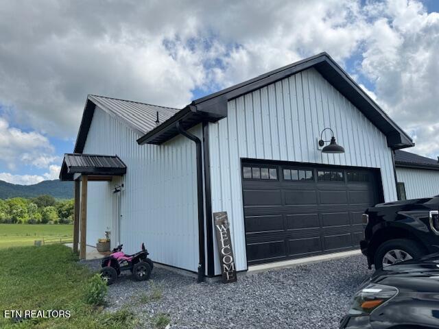 174 County Line Road Dandridge TN 37725