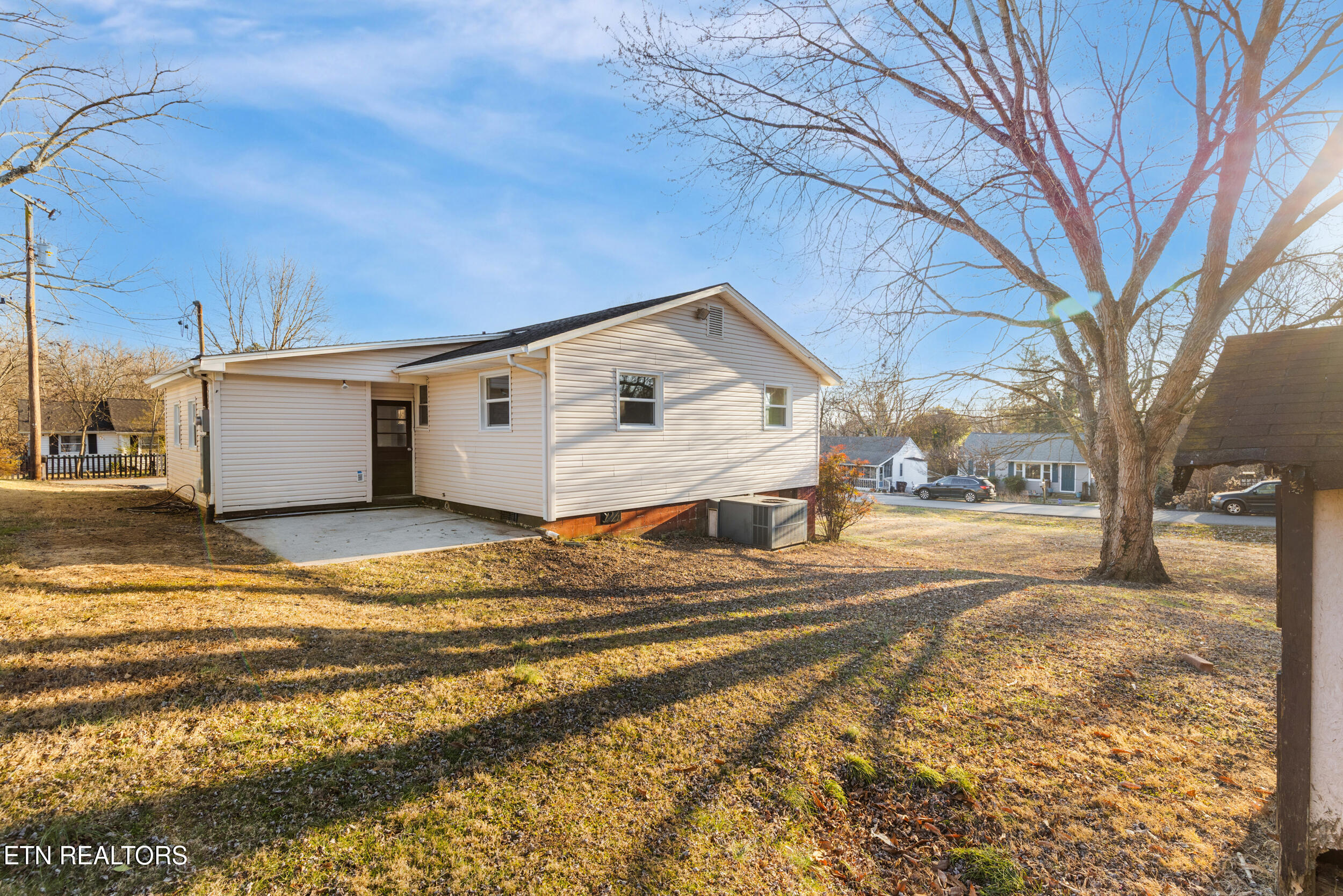 2705 NE Spencer Street Knoxville TN 37917