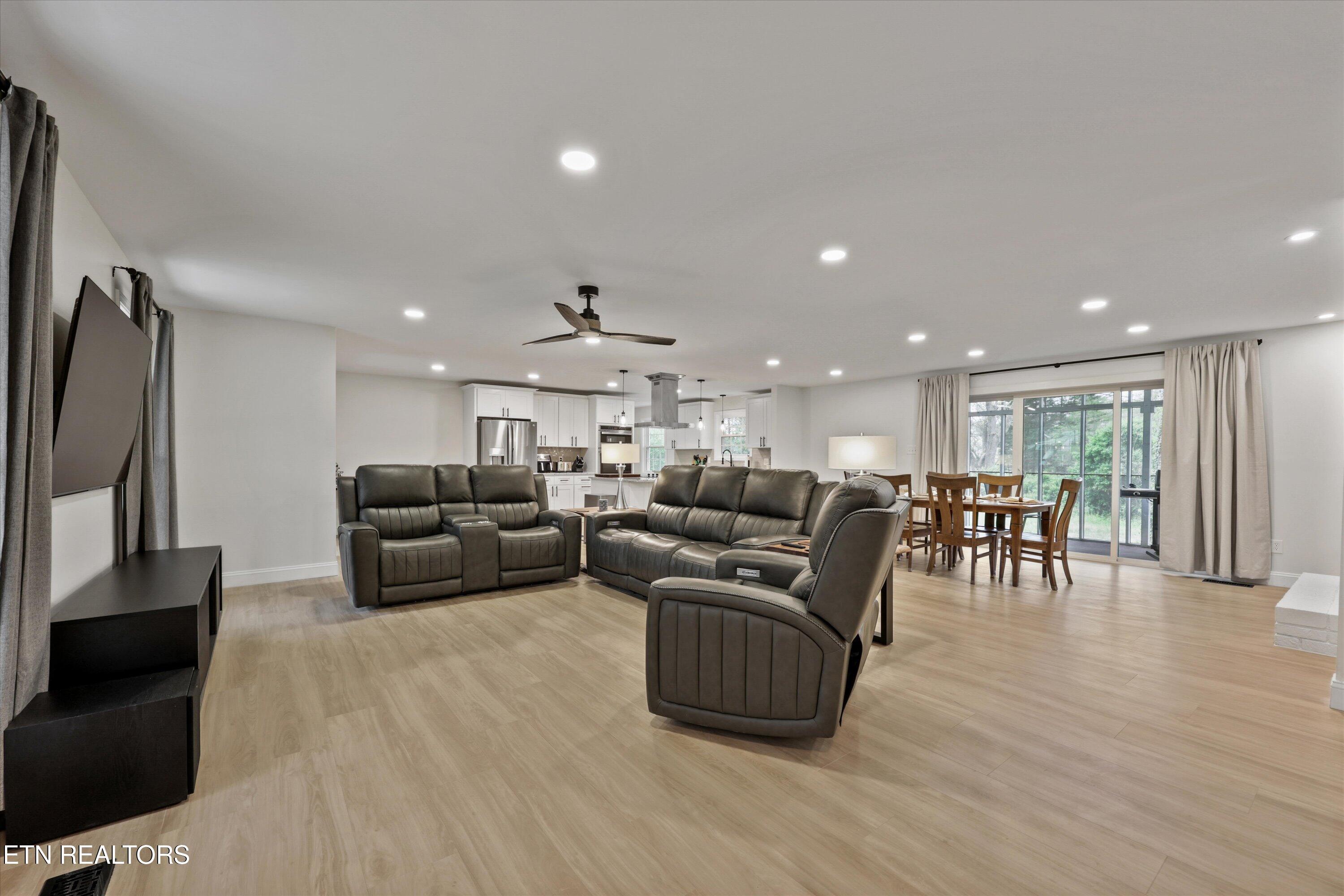 8808 Regent Lane Knoxville TN 37923