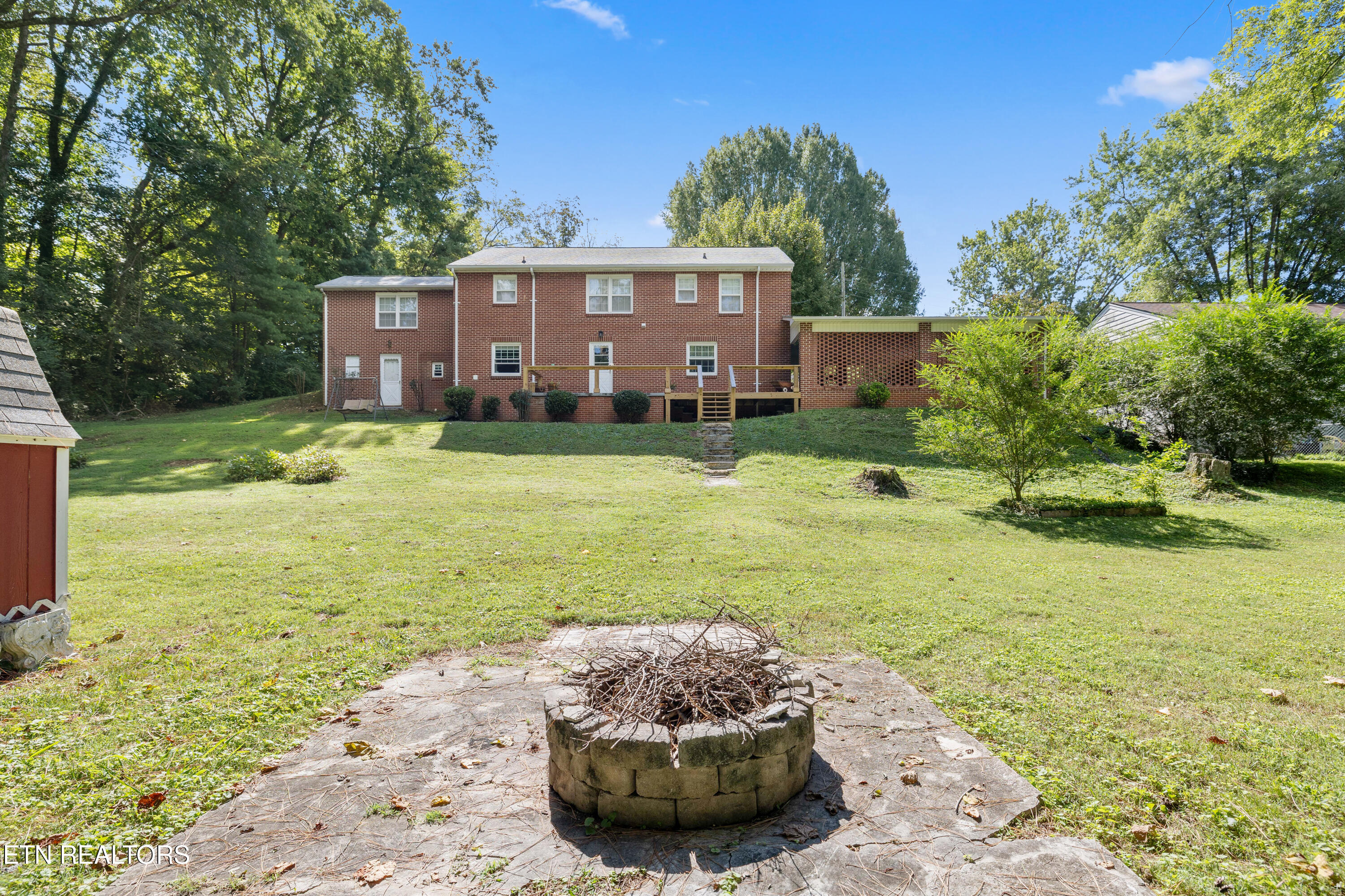 941 Rosedale Avenue Kingston TN 37763