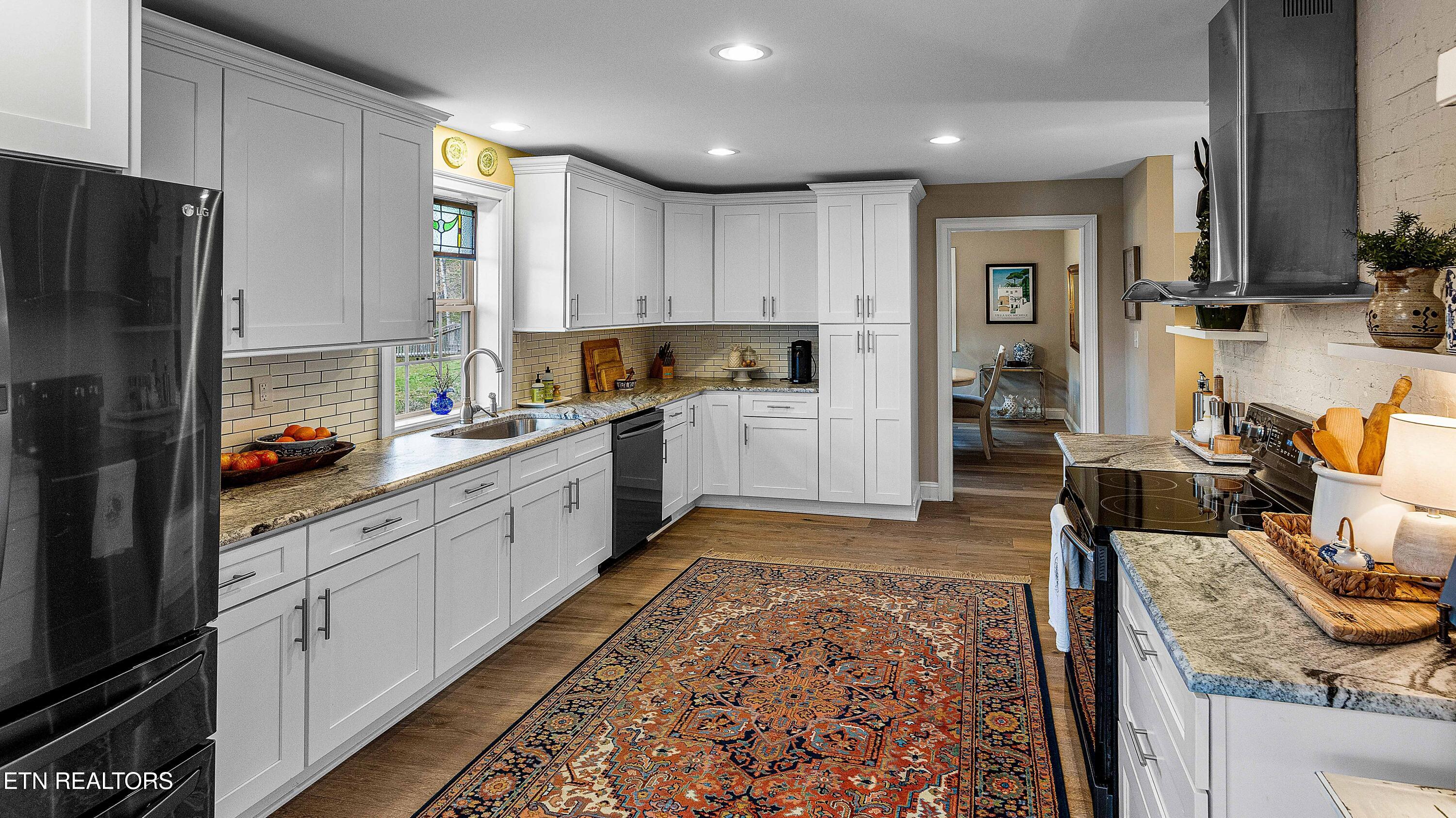 202 Spring View Drive Lenoir City TN 37772