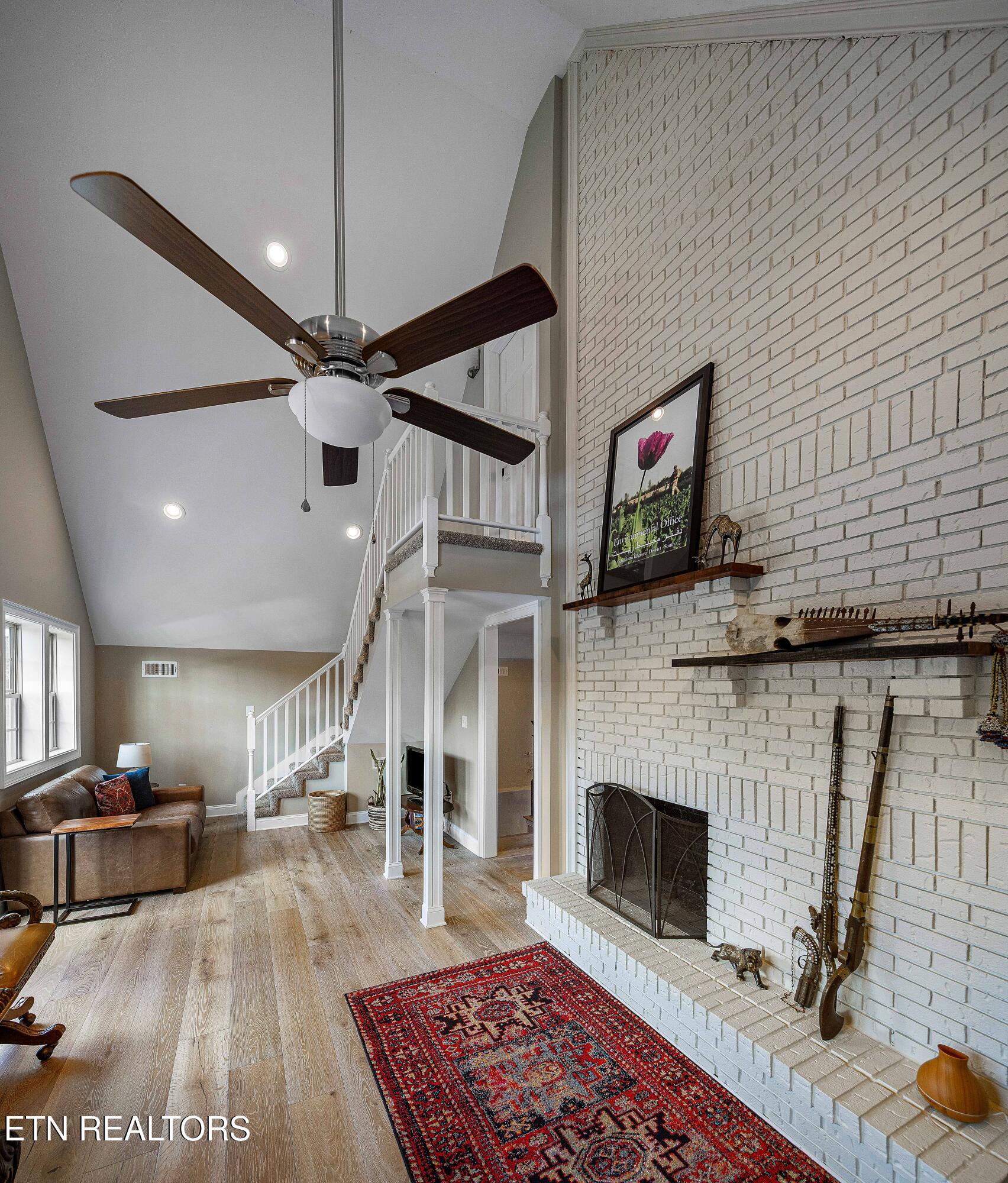 202 Spring View Drive Lenoir City TN 37772