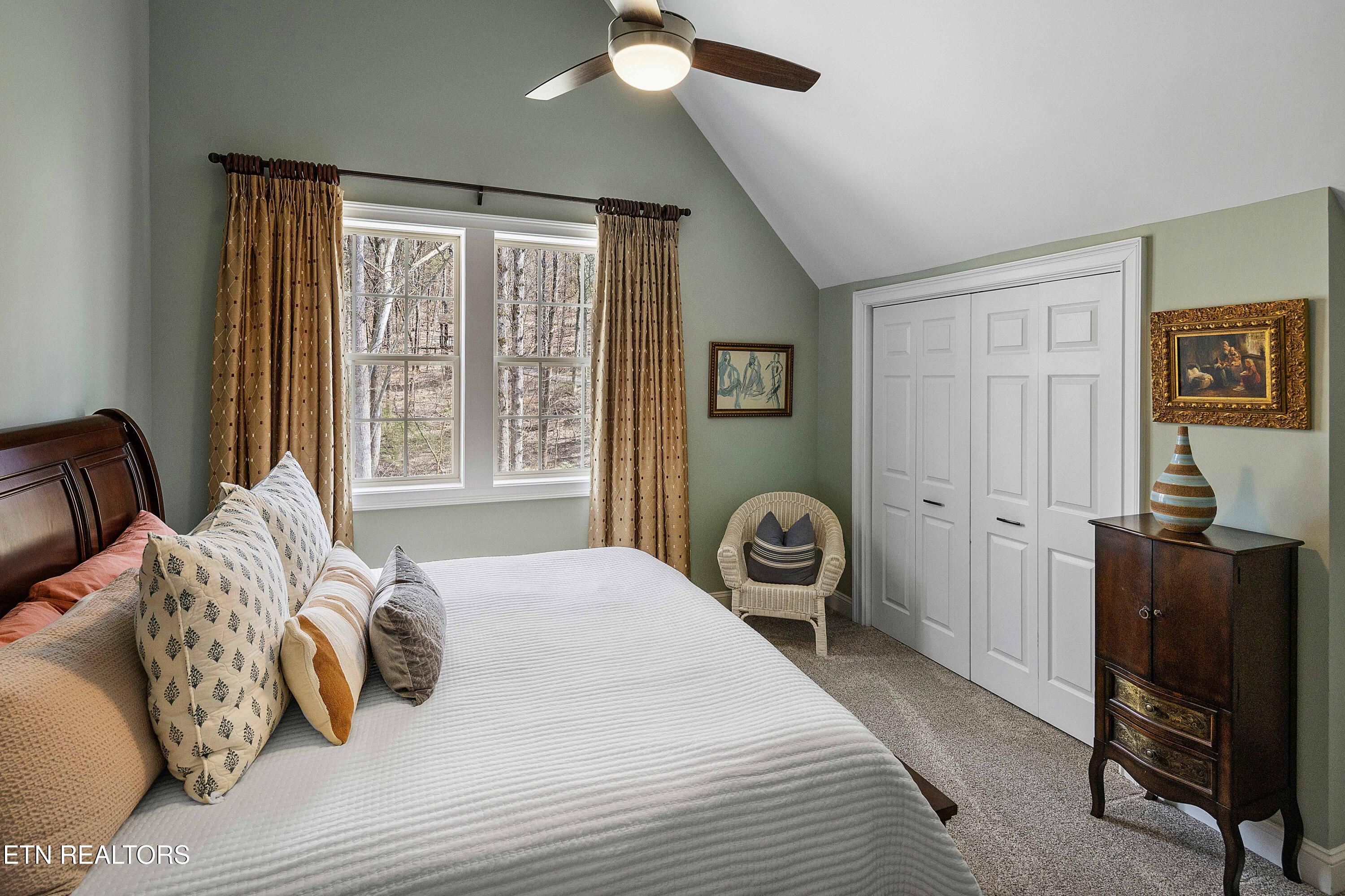 202 Spring View Drive Lenoir City TN 37772