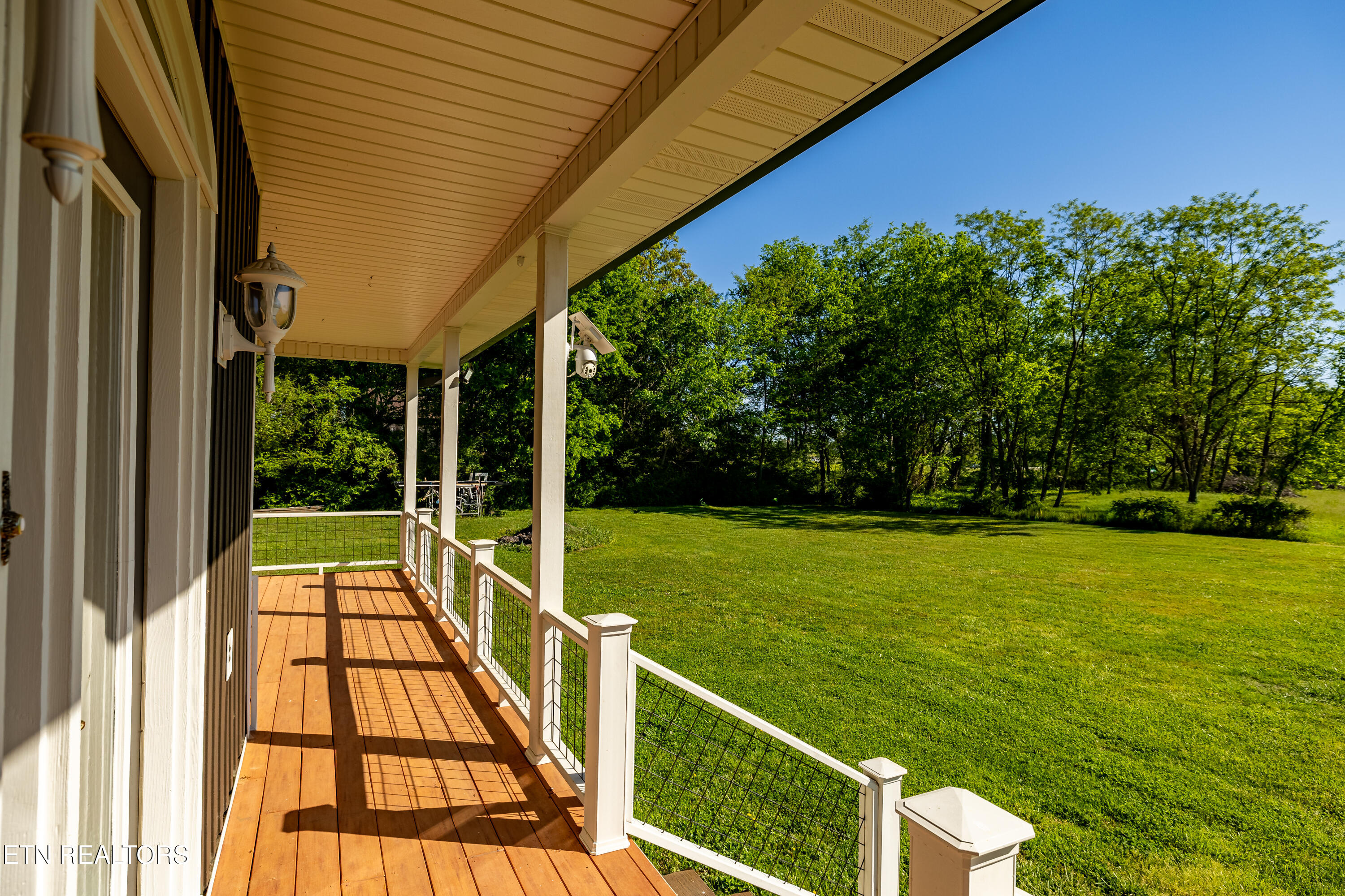 5703 Old Niles Ferry Pike Greenback TN 37742