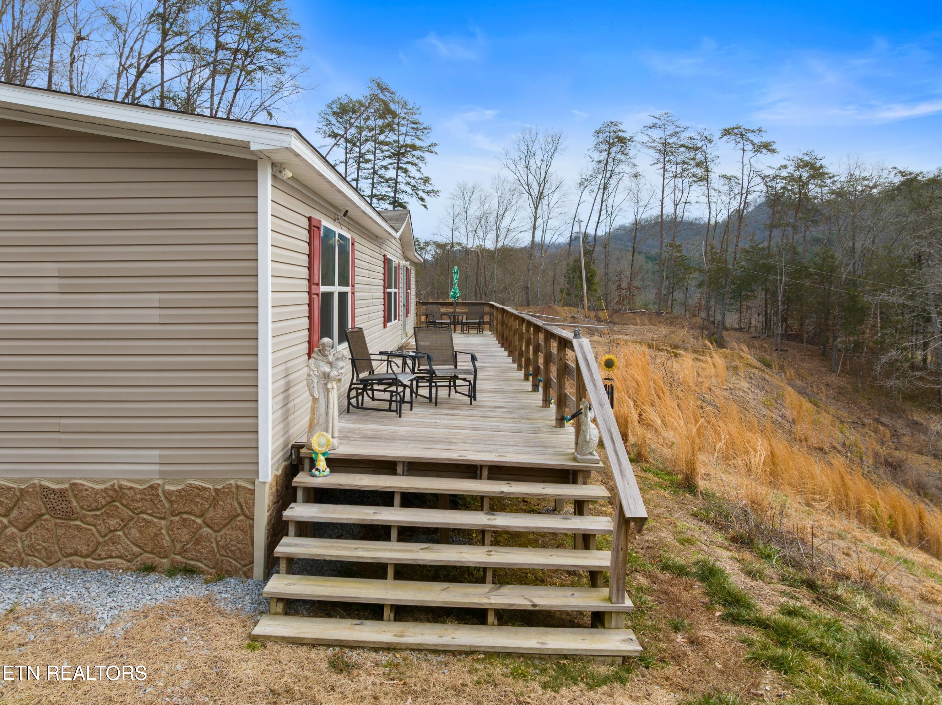 1473 State Highway 33 Tazewell TN 37879