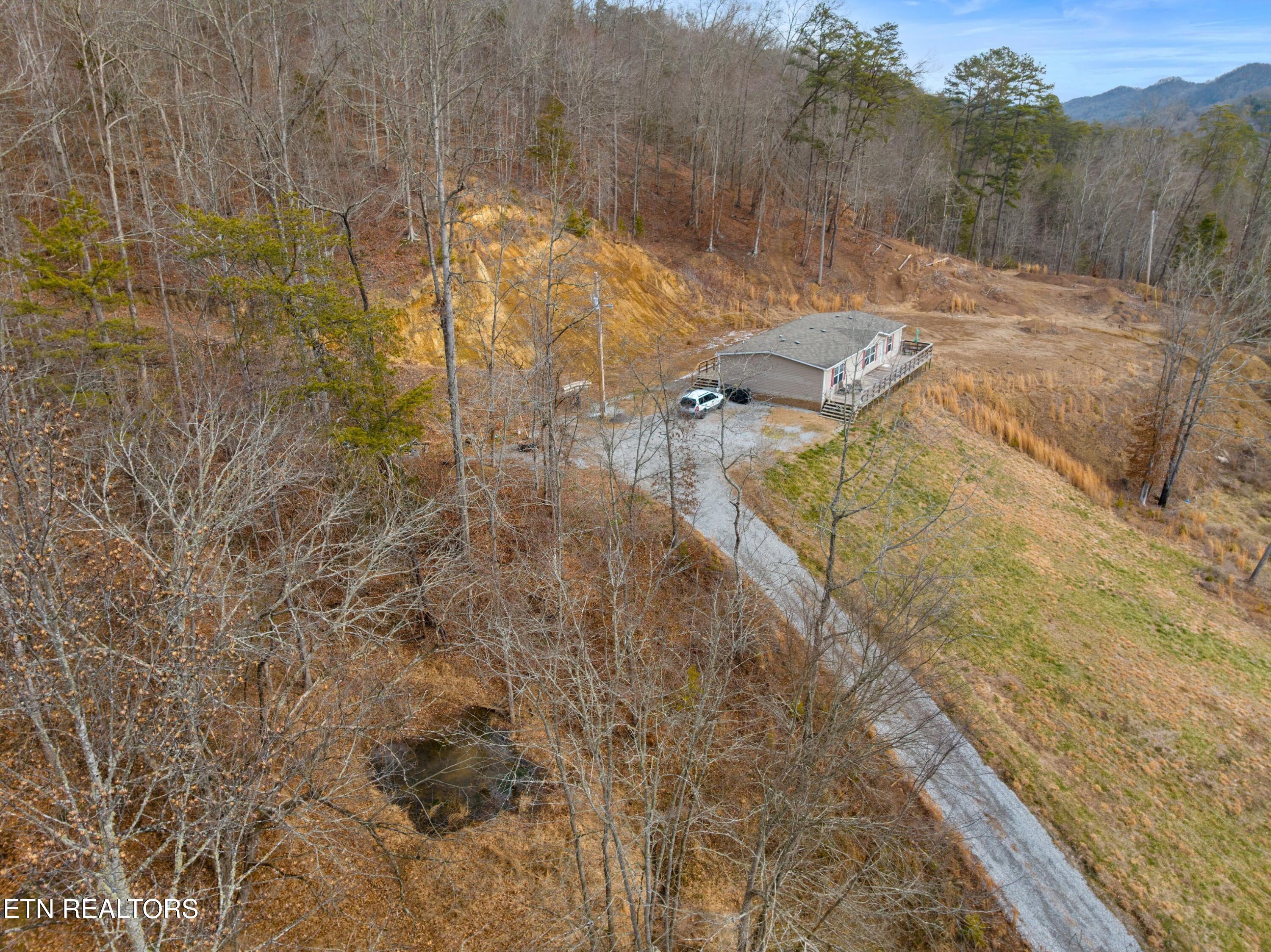 1473 State Highway 33 Tazewell TN 37879