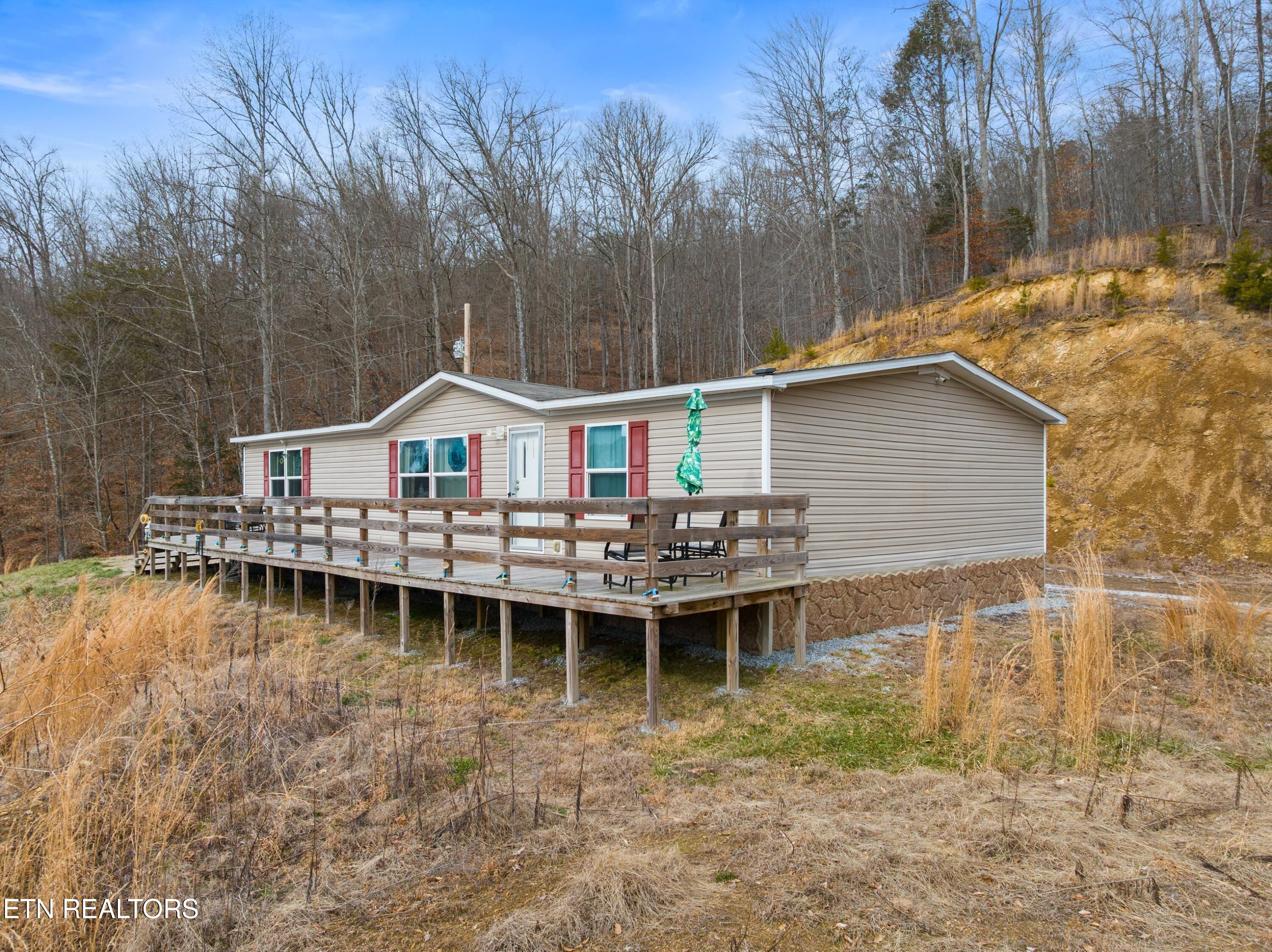 1473 State Highway 33 Tazewell TN 37879