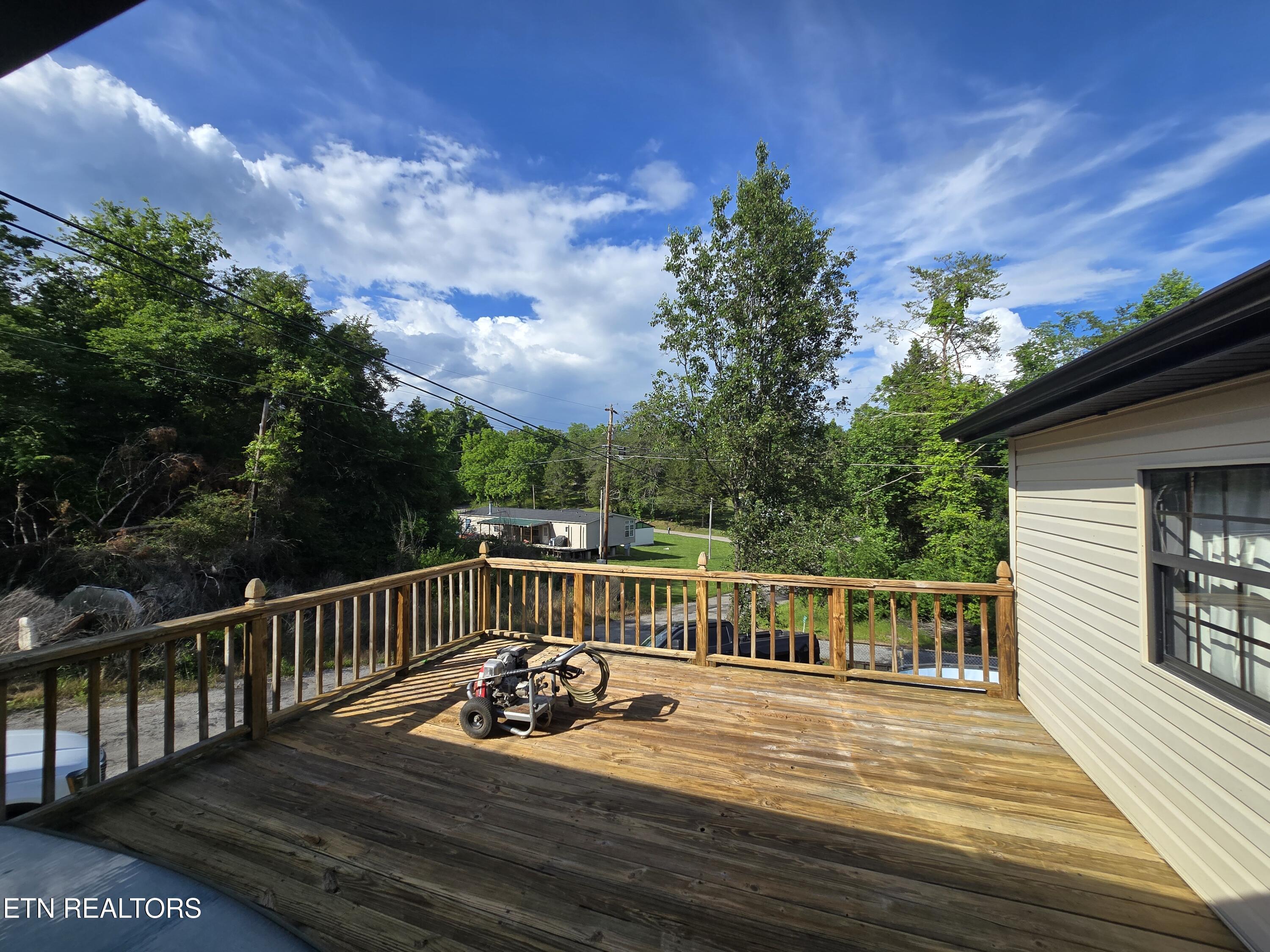 196 Cedar Lane New Tazewell TN 37825