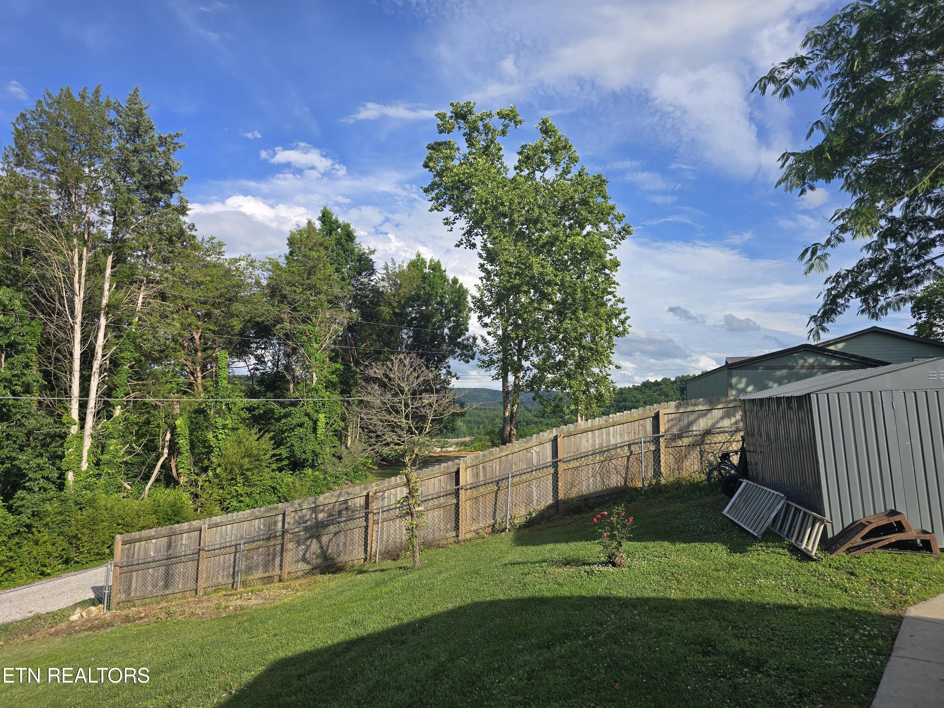 196 Cedar Lane New Tazewell TN 37825