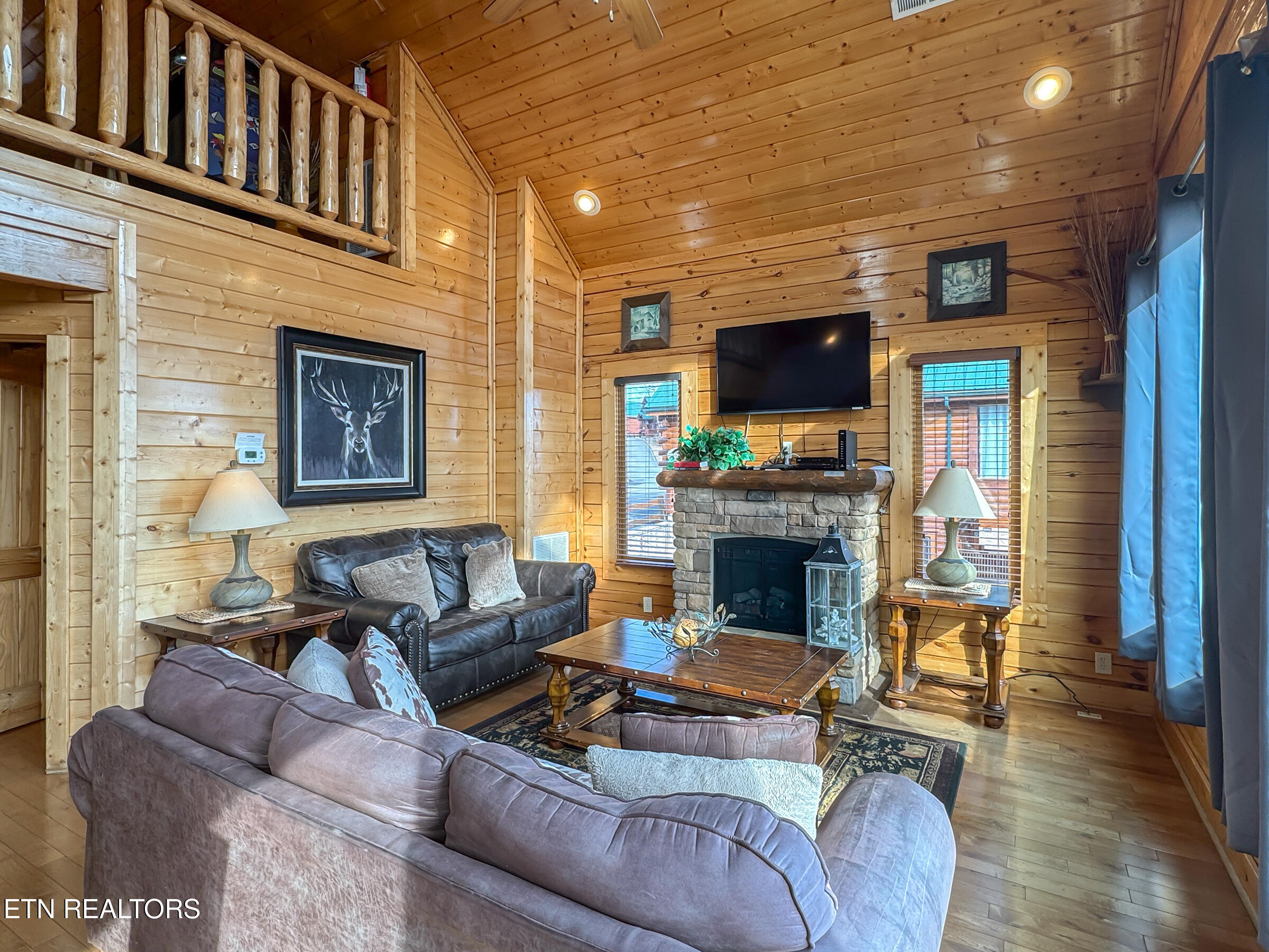 2607 Mountain Glory Trail Sevierville TN 37876