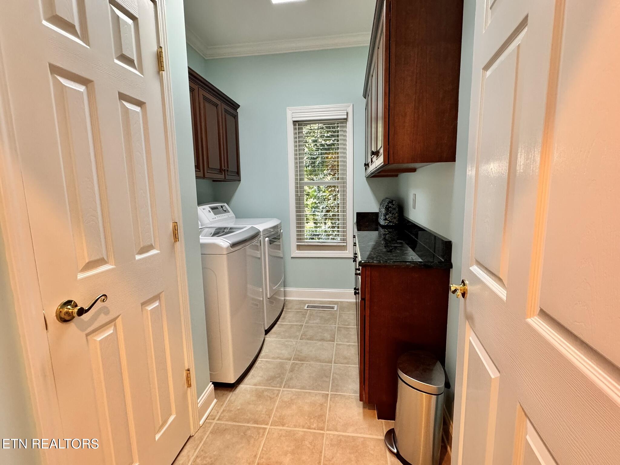 201 Iroquois Circle Loudon TN 37774