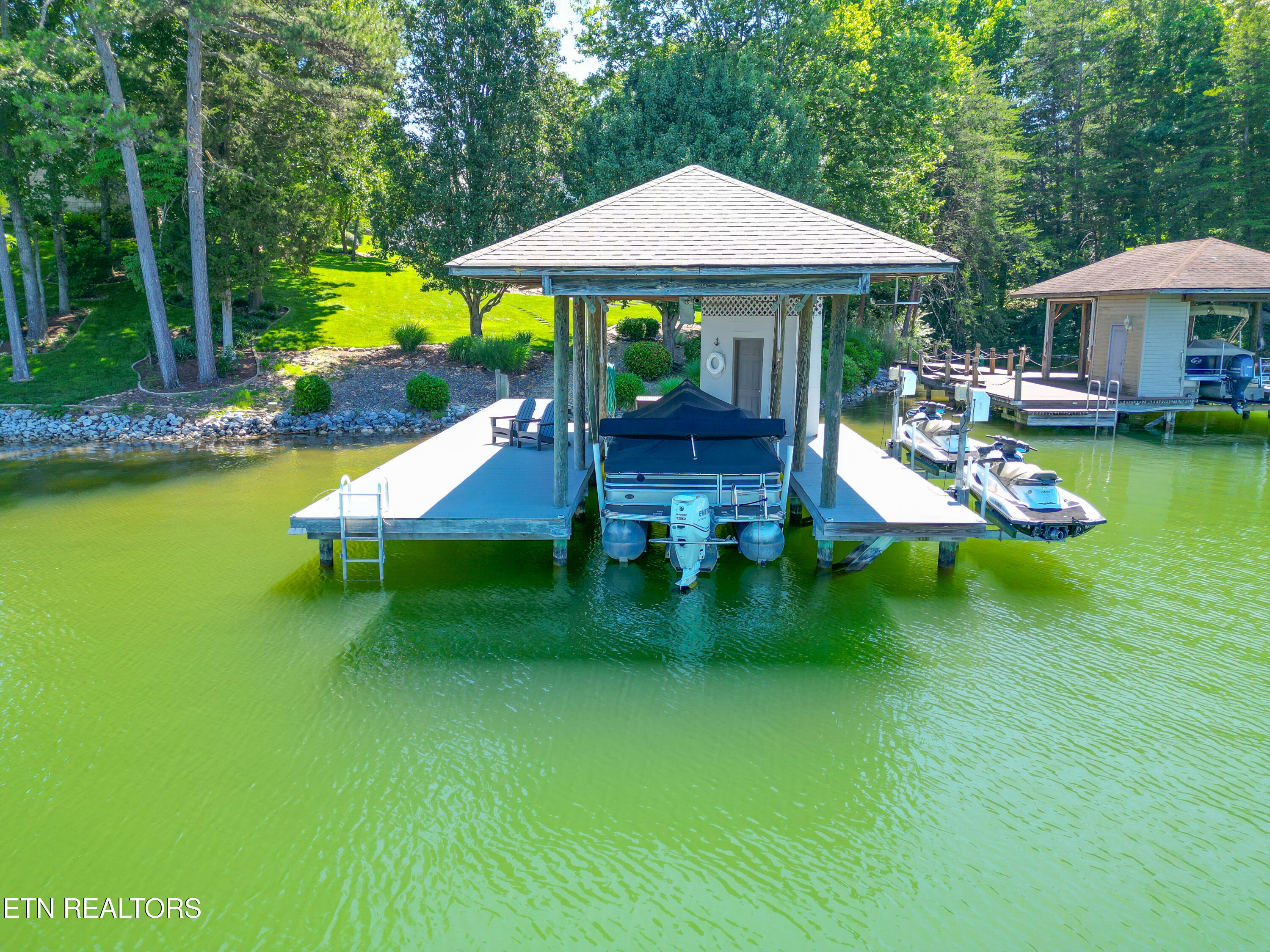 201 Iroquois Circle Loudon TN 37774
