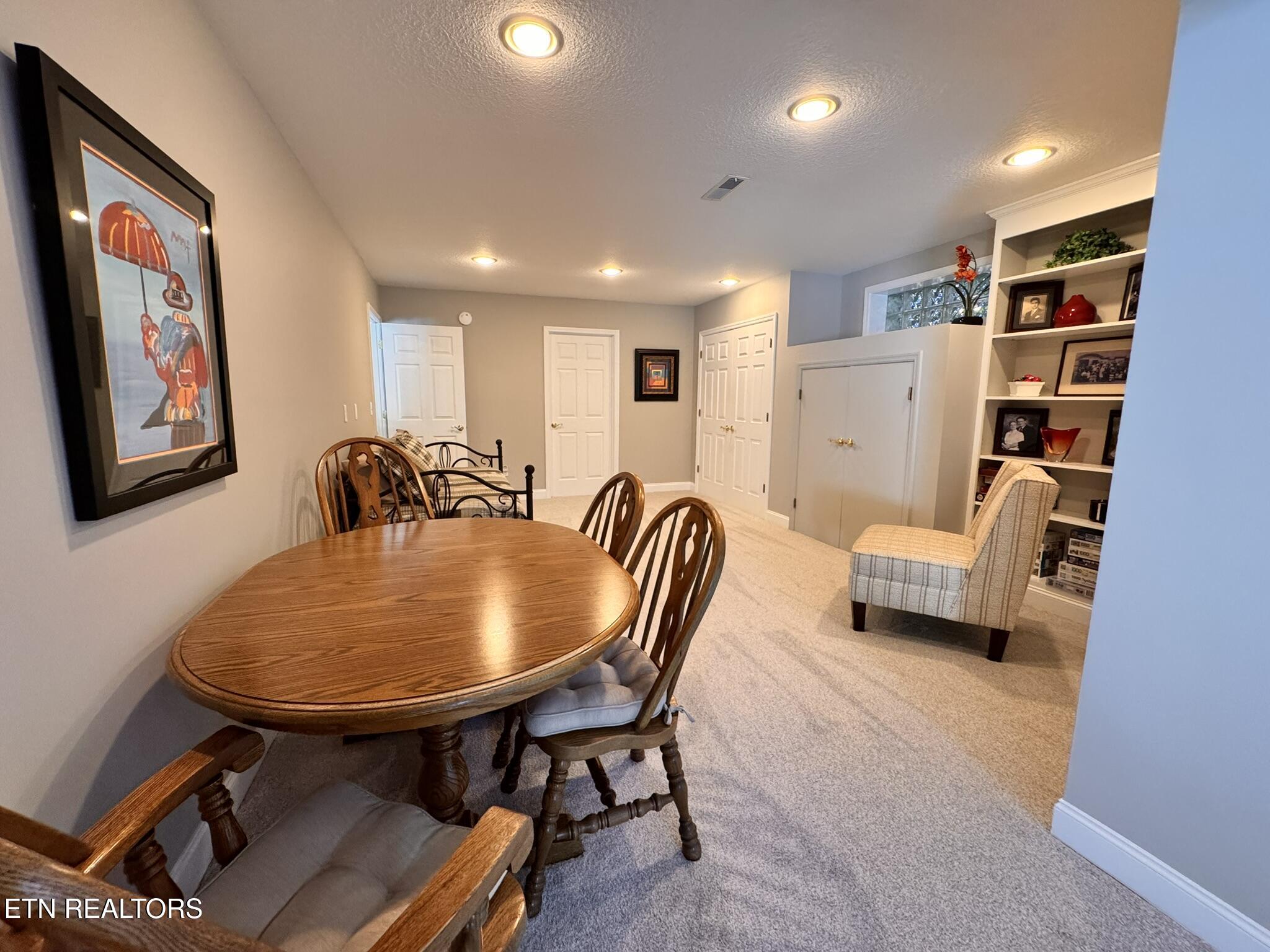 201 Iroquois Circle Loudon TN 37774